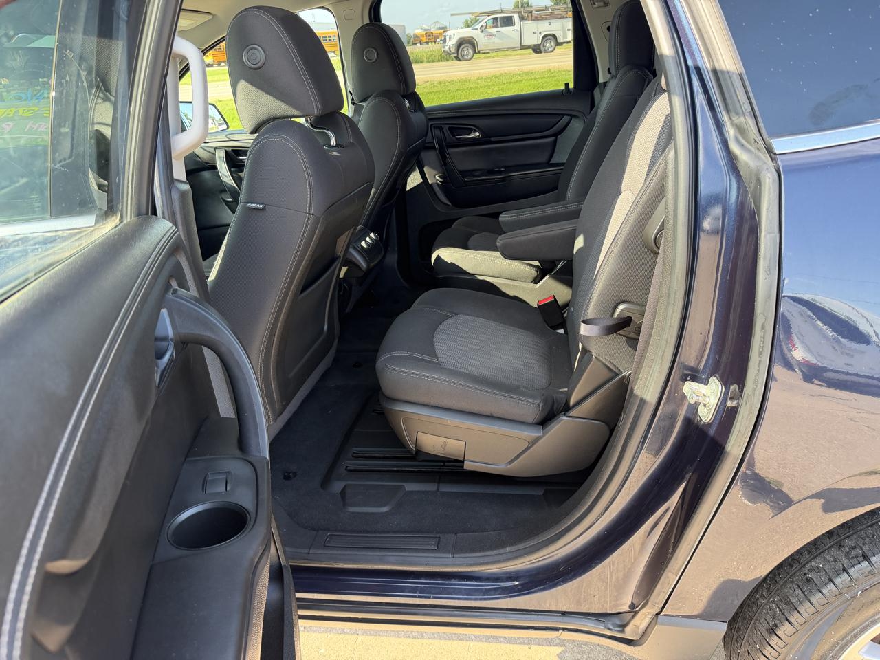 Chevrolet Traverse AWD 4dr LT w/1LT 2015