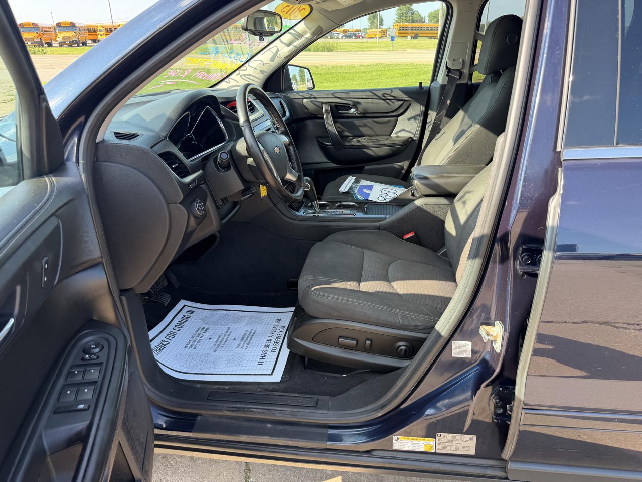 Chevrolet Traverse AWD 4dr LT w/1LT 2015