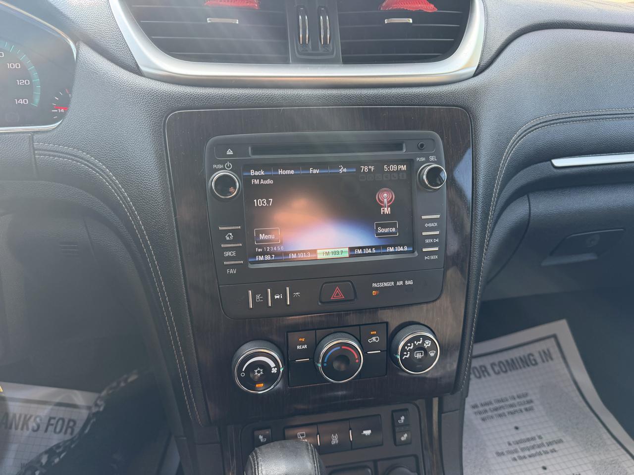 Chevrolet Traverse AWD 4dr LT w/1LT 2015
