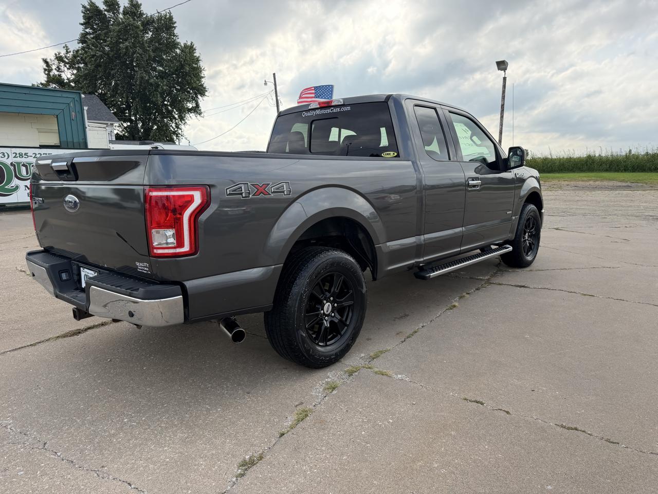 Ford F-150 Supercab 145" XLT 2017
