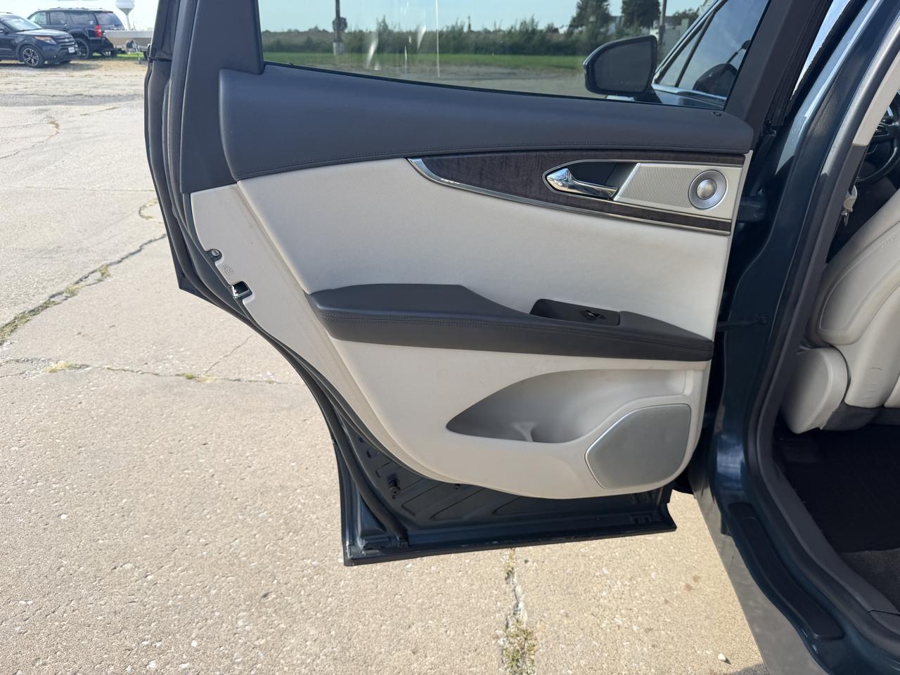 Lincoln MKX FWD 4dr Reserve 2016