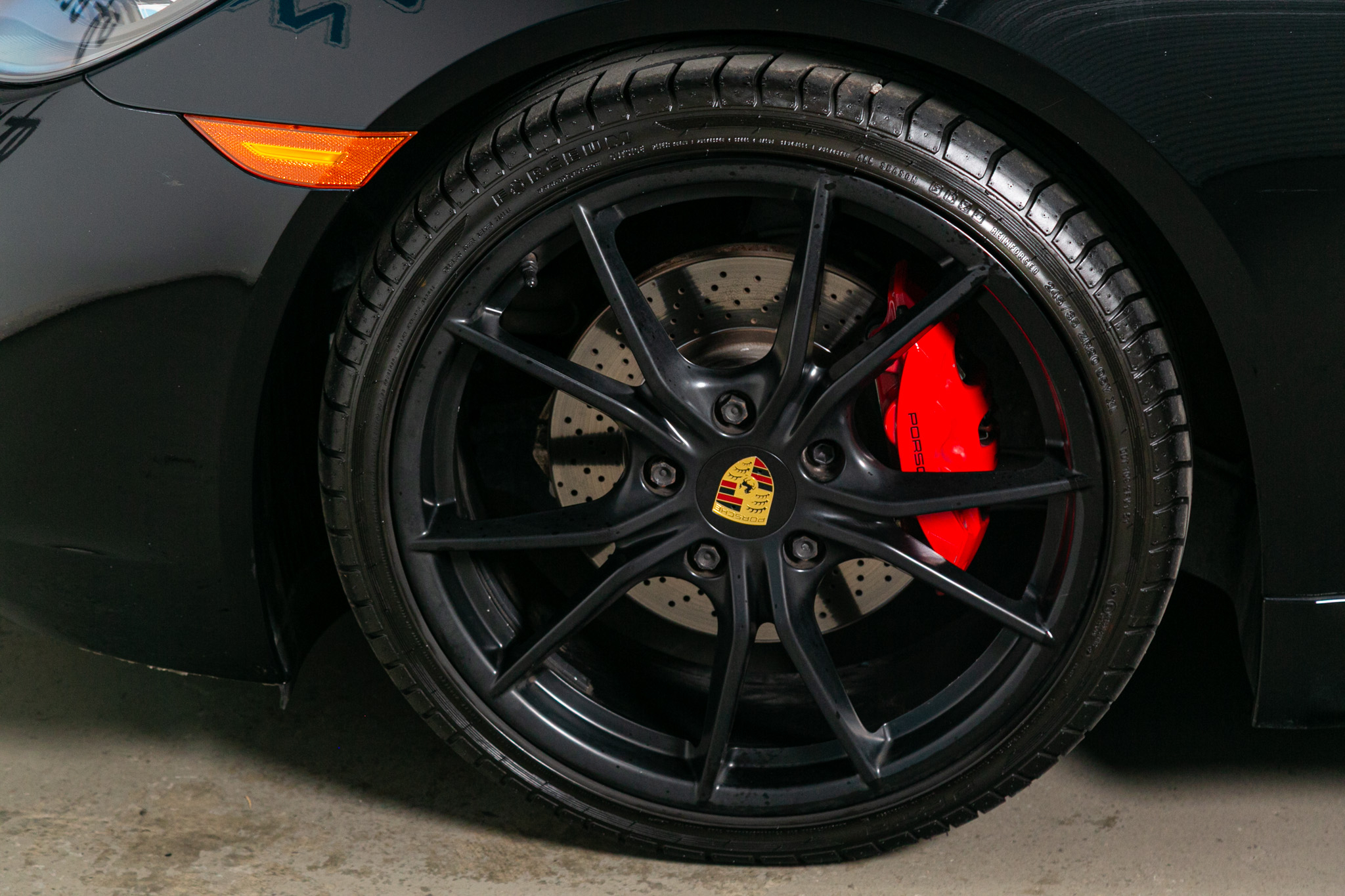 Porsche 718 Boxster Roadster 2018 Porsche 718 Boxster Roadster 2018