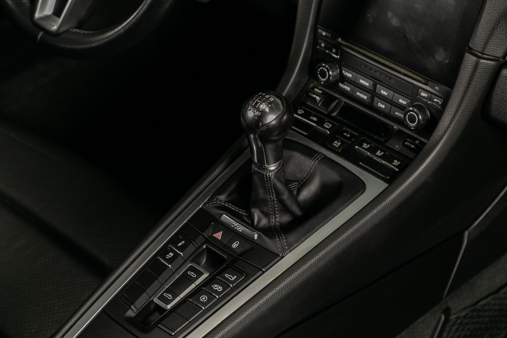 Porsche 718 Boxster Roadster 2018 Porsche 718 Boxster Roadster 2018