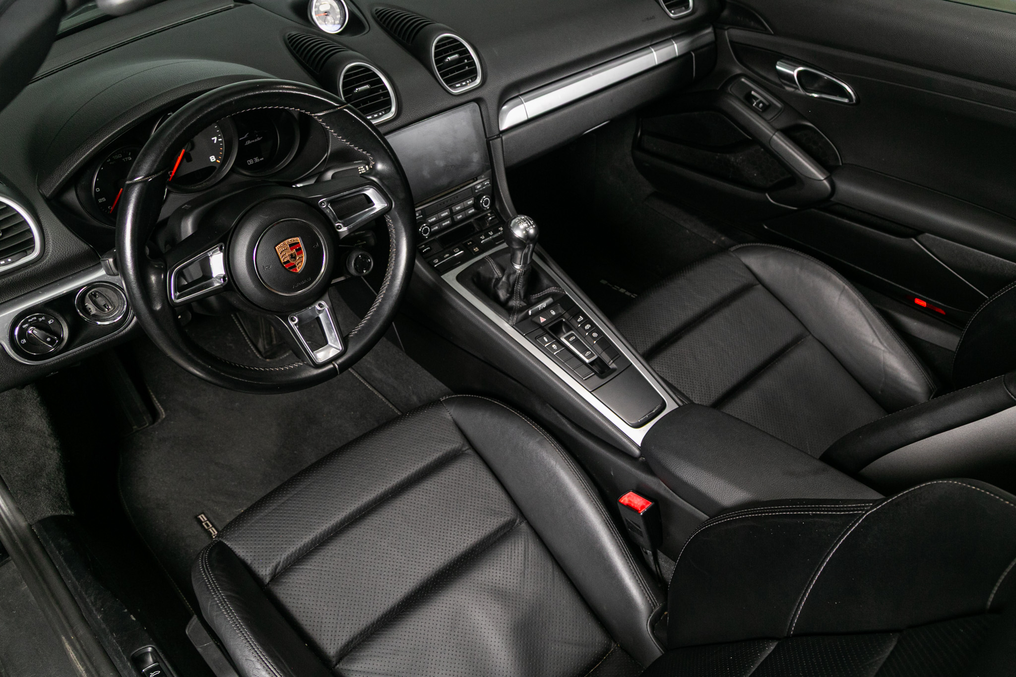 Porsche 718 Boxster Roadster 2018 Porsche 718 Boxster Roadster 2018