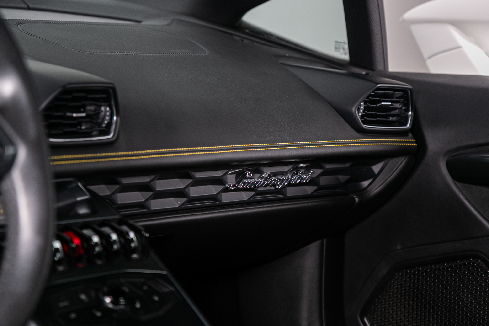 Lamborghini Huracan 2dr Cpe LP 610-4 2015