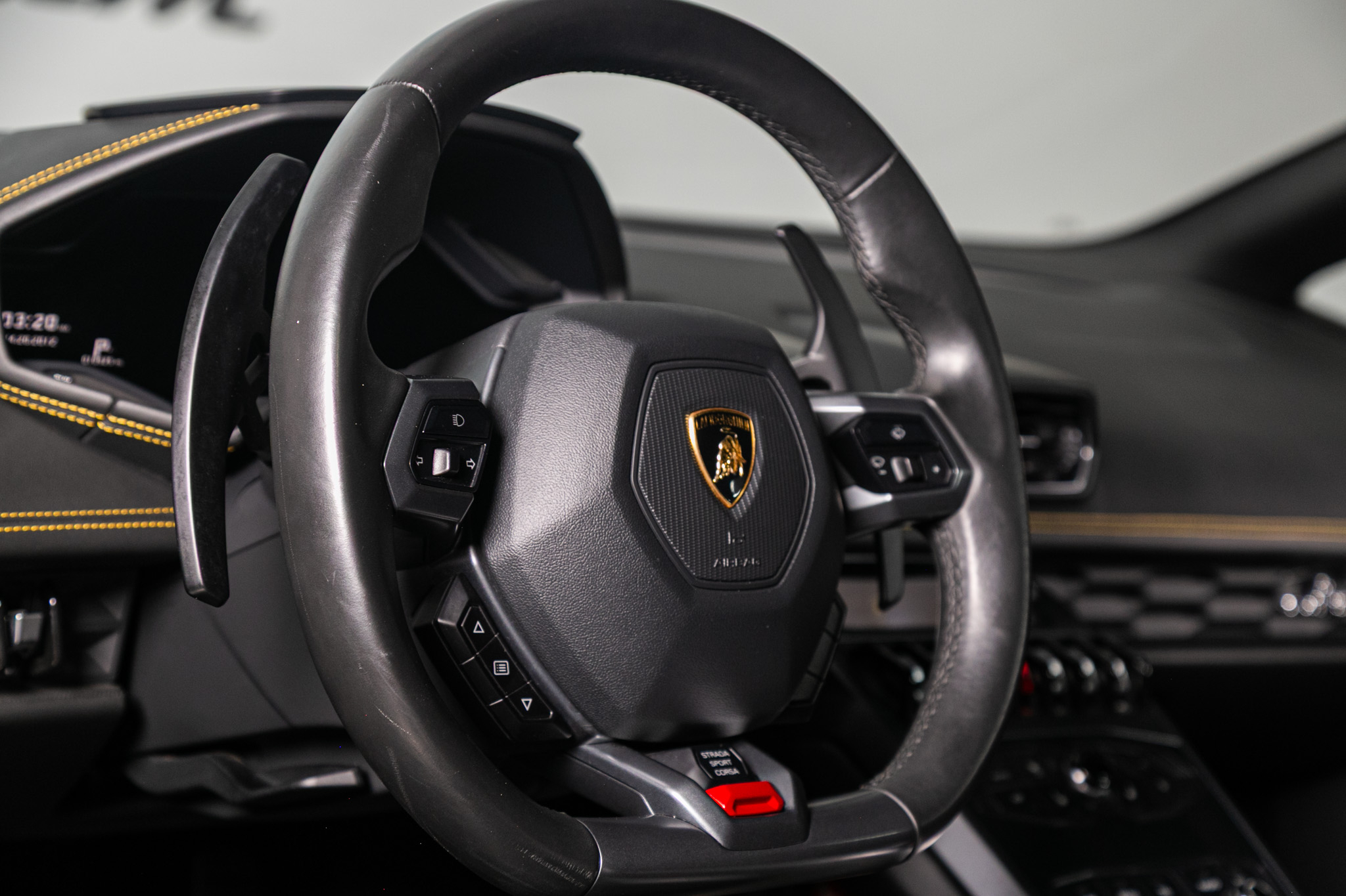 Lamborghini Huracan 2dr Cpe LP 610-4 2015