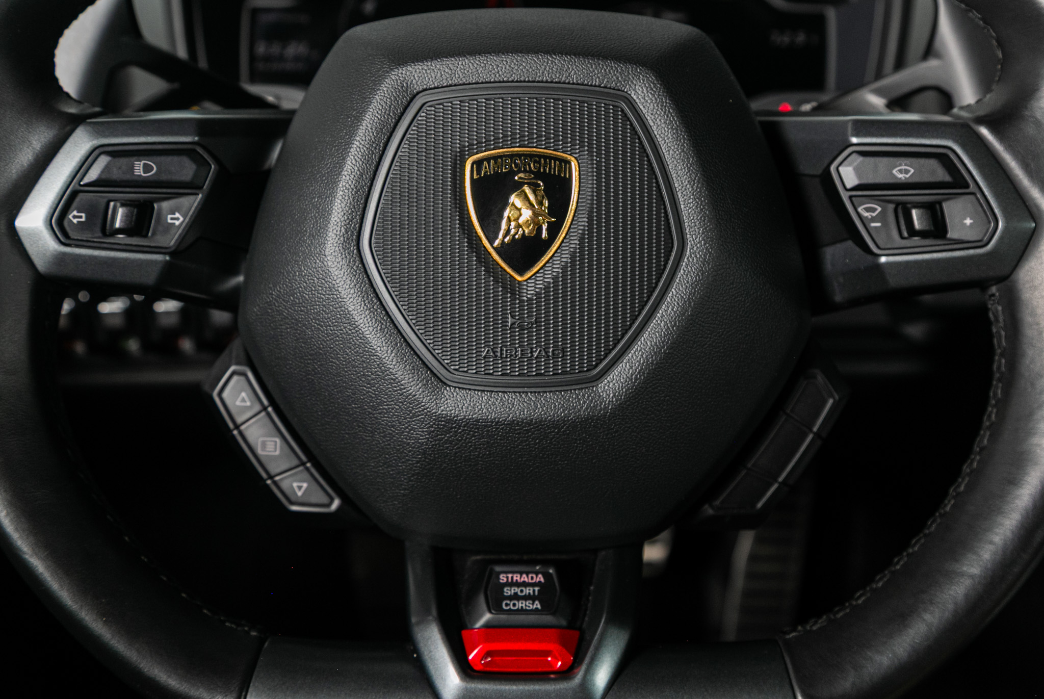 Lamborghini Huracan 2dr Cpe LP 610-4 2015