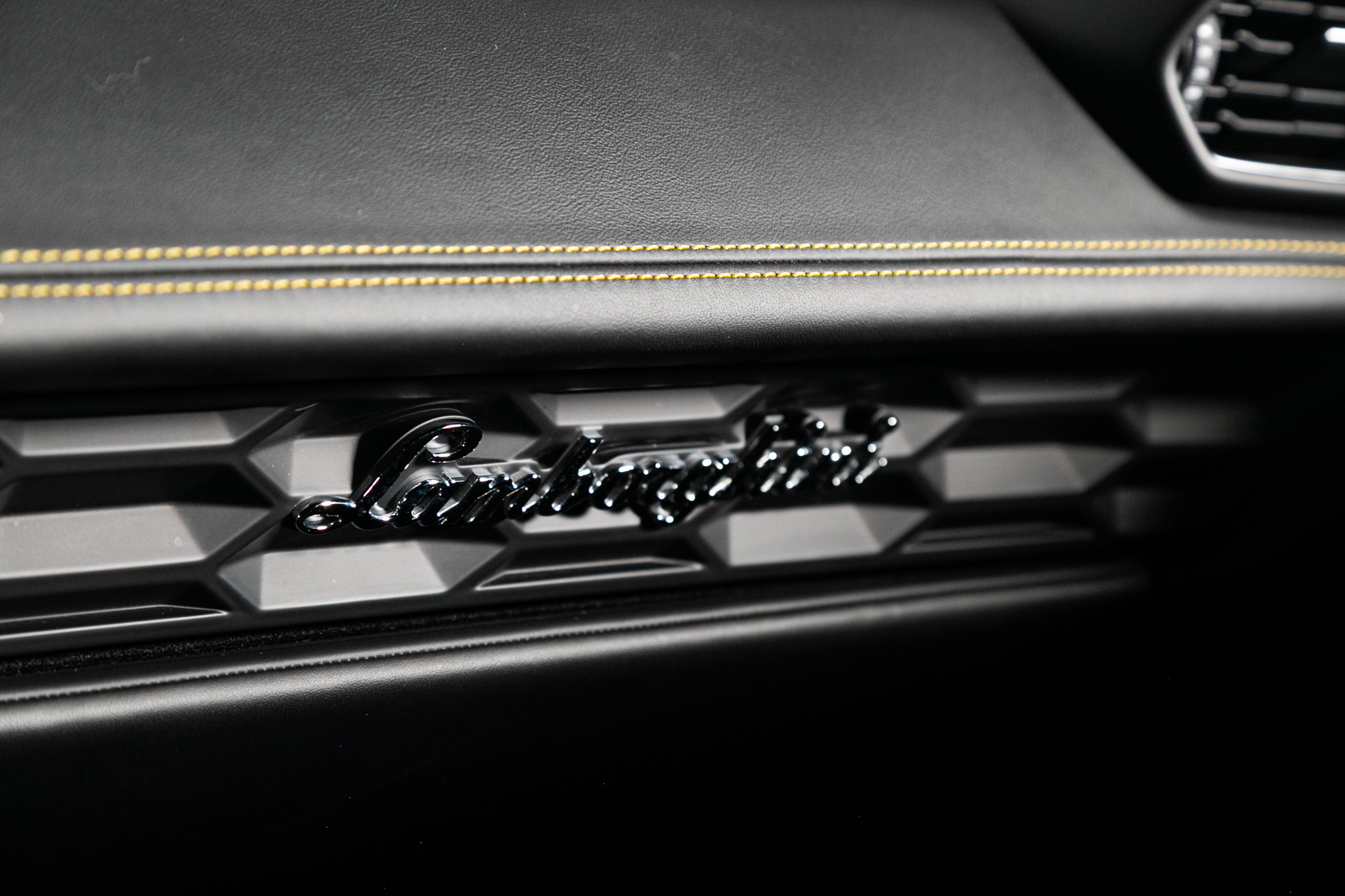 Lamborghini Huracan 2dr Cpe LP 610-4 2015