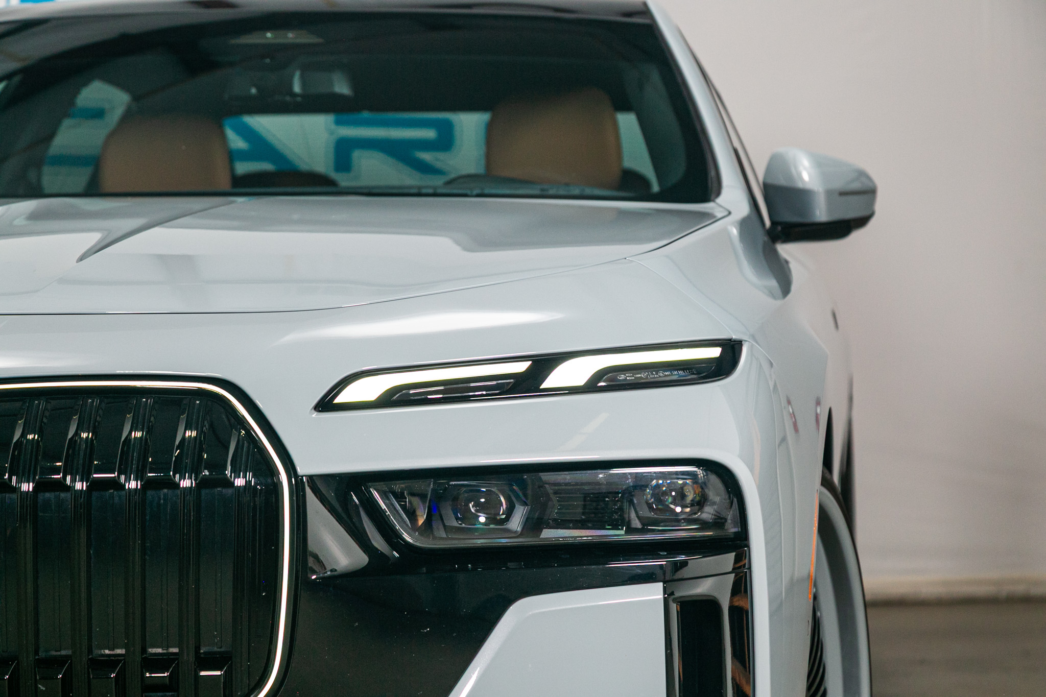 BMW 7 Series 740i Sedan 2024