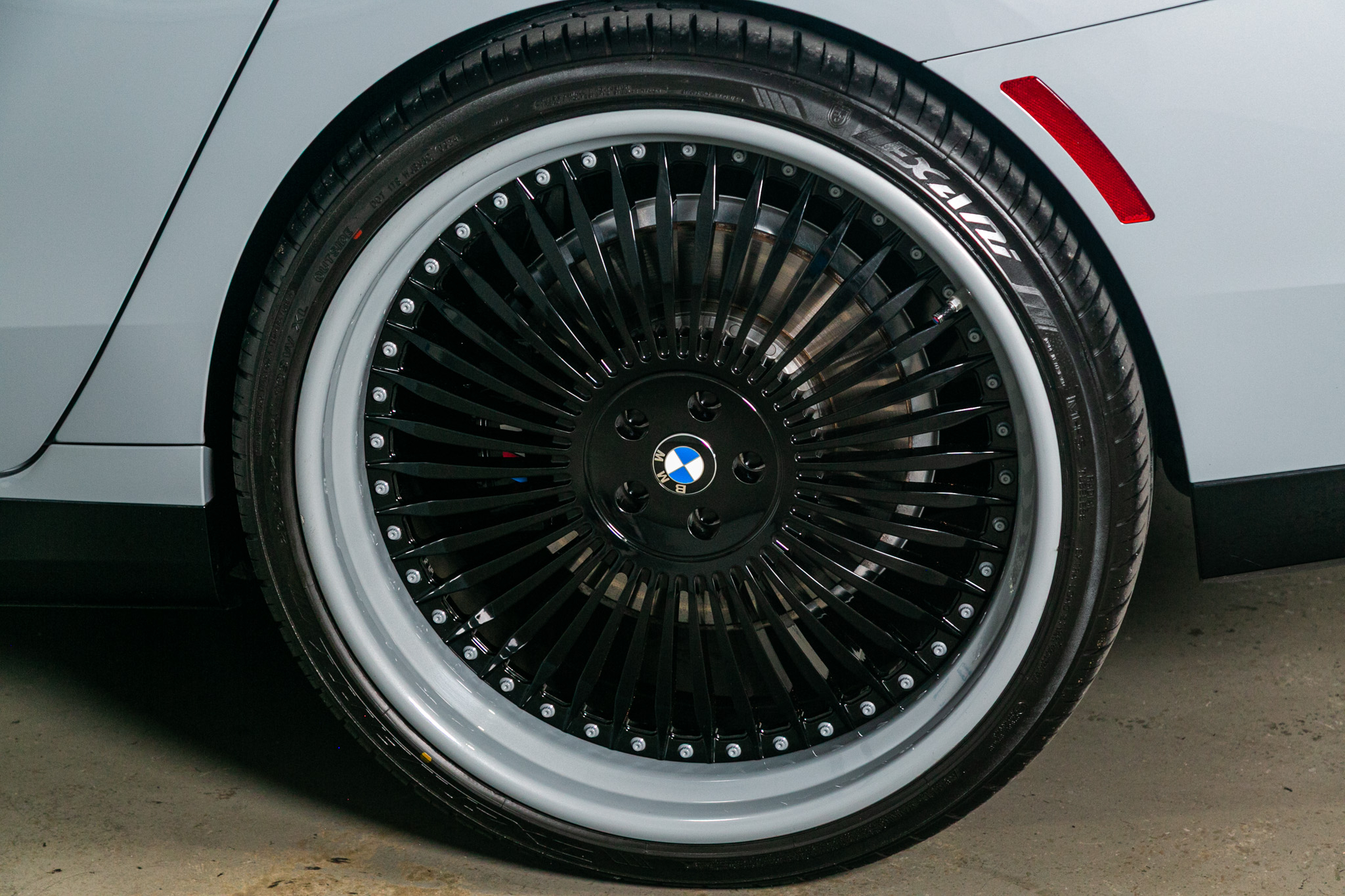 BMW 7 Series 740i Sedan 2024