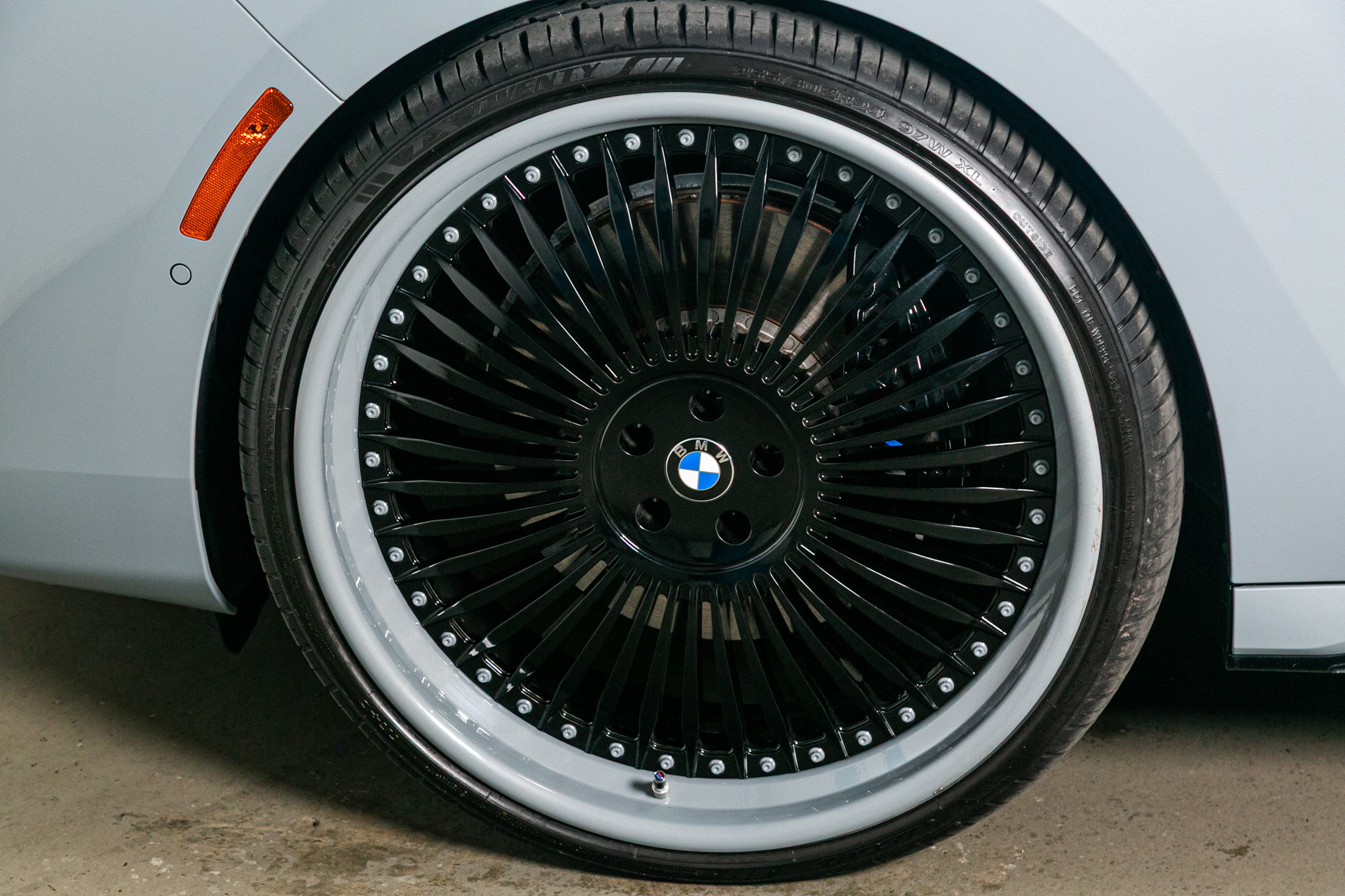 BMW 7 Series 740i Sedan 2024