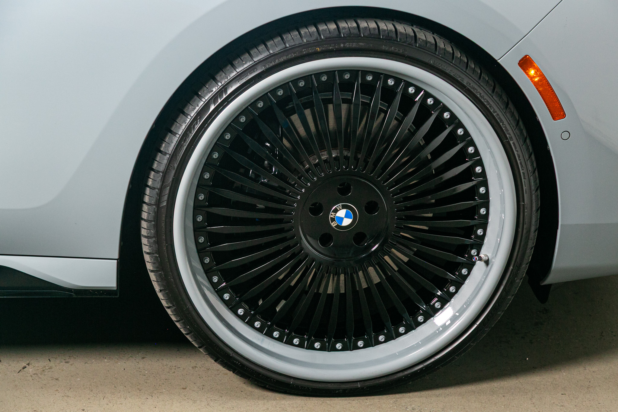 BMW 7 Series 740i Sedan 2024