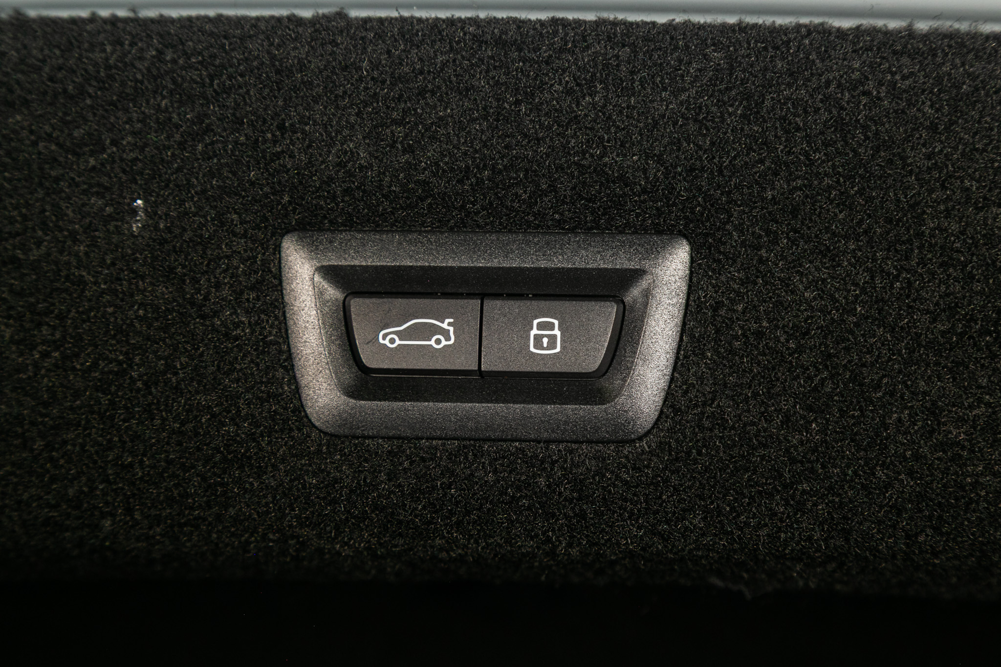 BMW 7 Series 740i Sedan 2024