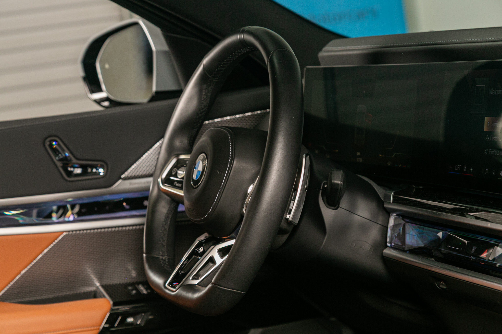 BMW 7 Series 740i Sedan 2024