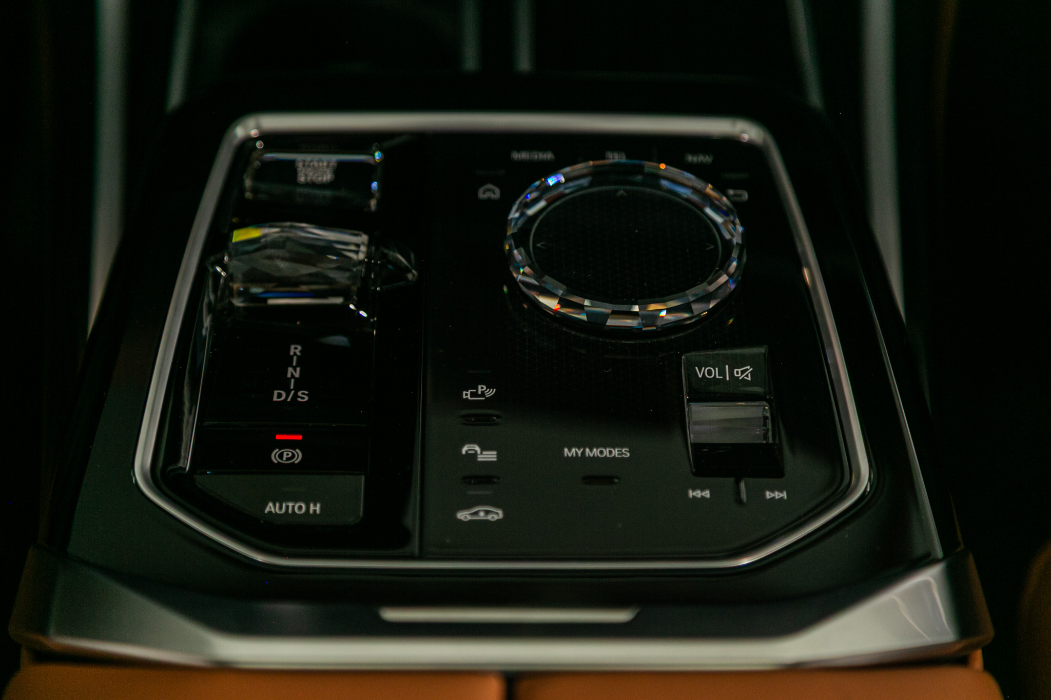 BMW 7 Series 740i Sedan 2024