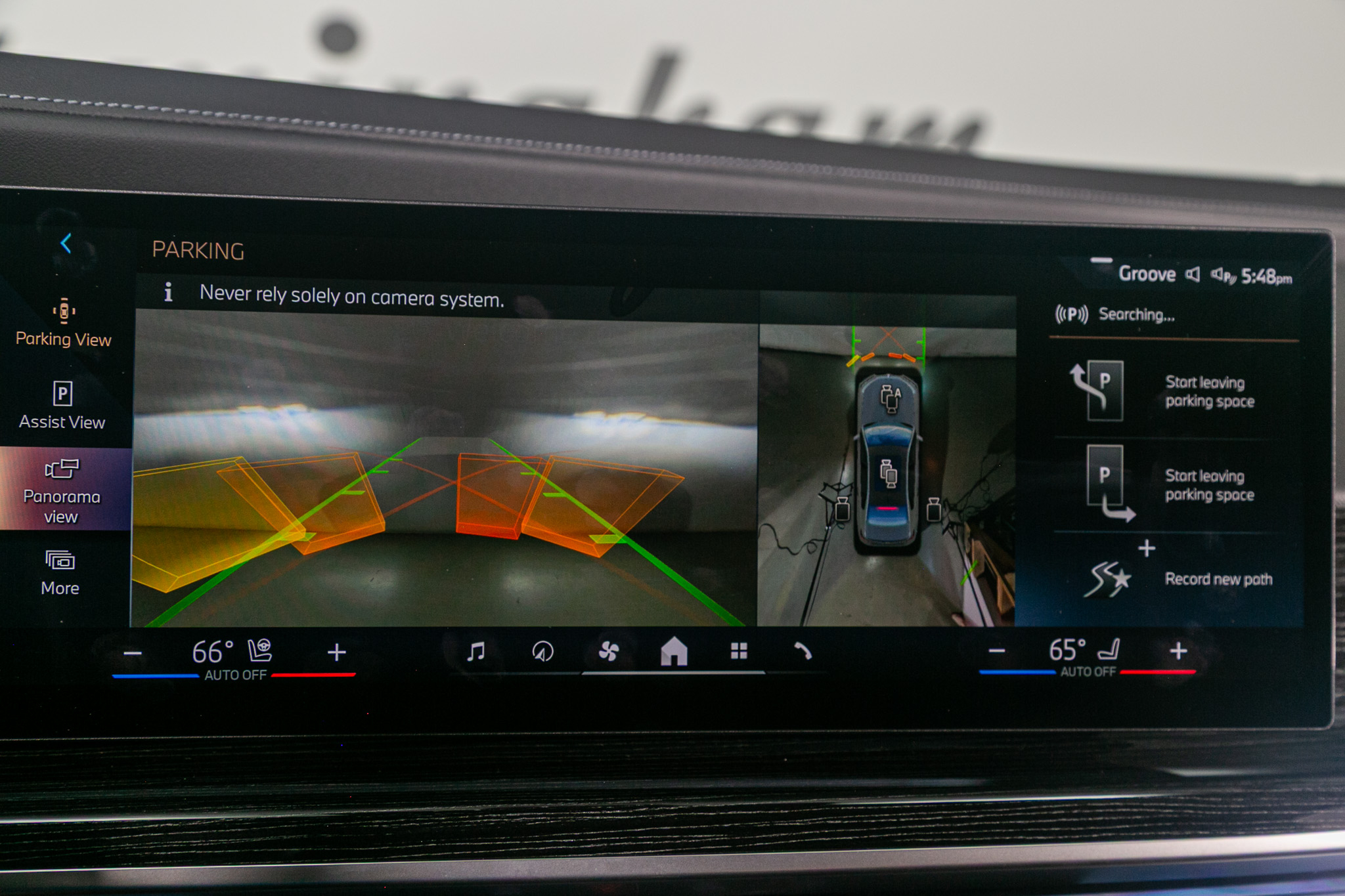 BMW 7 Series 740i Sedan 2024