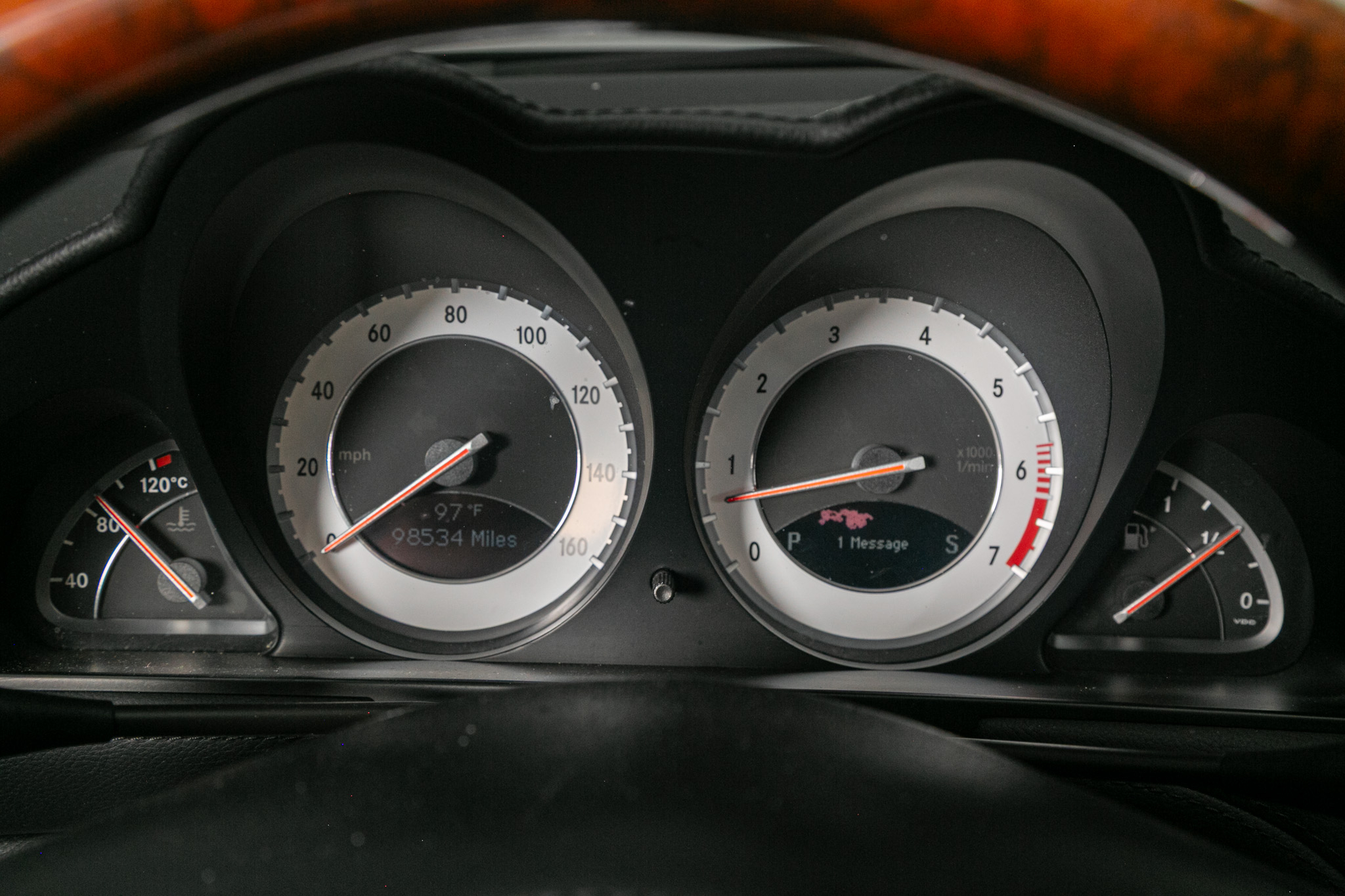 Mercedes-Benz SL-Class 2dr Roadster 5.5L V8 2009