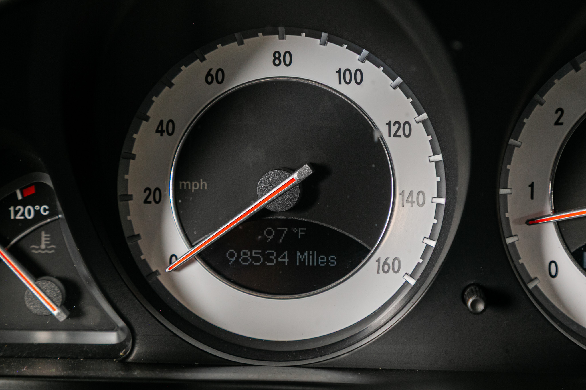 Mercedes-Benz SL-Class 2dr Roadster 5.5L V8 2009