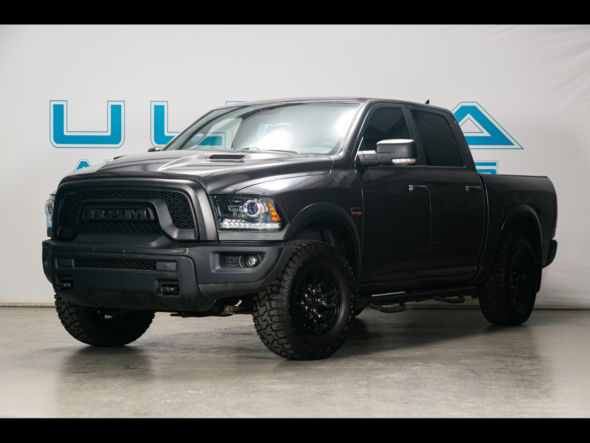 RAM 1500 Rebel 4x4 Crew Cab 5'7" Box 2017