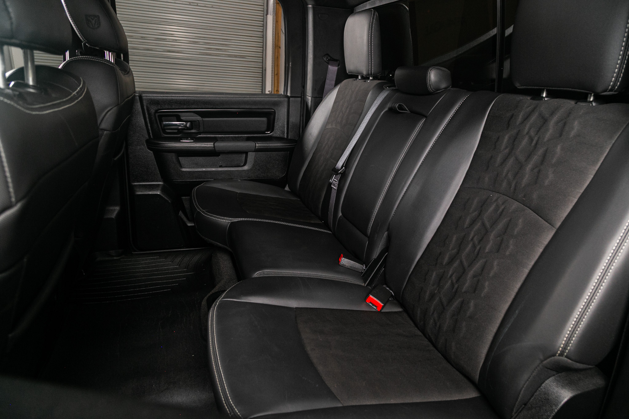 RAM 1500 Rebel 4x4 Crew Cab 5'7" Box 2017