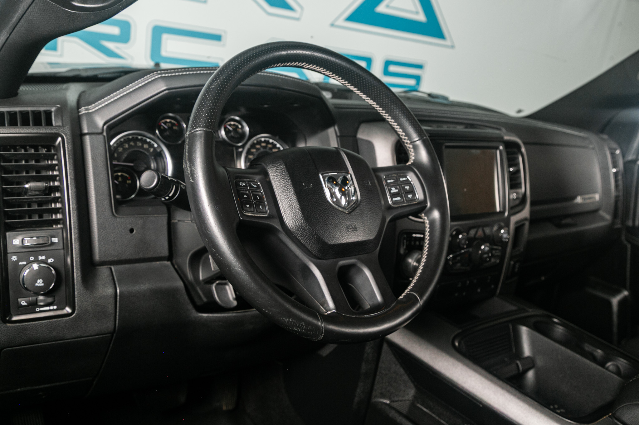 RAM 1500 Rebel 4x4 Crew Cab 5'7" Box 2017