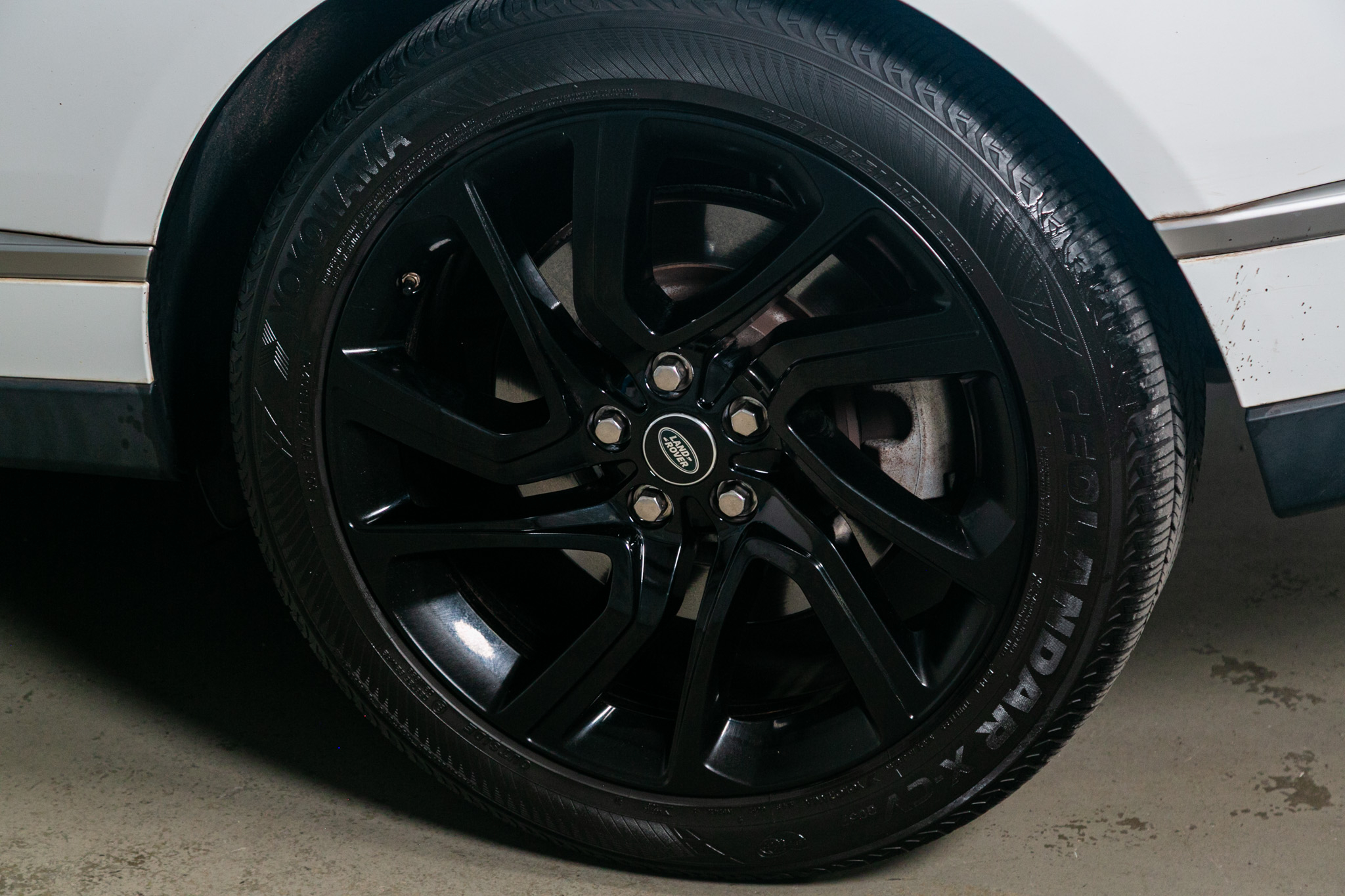 Land Rover Range Rover V6 Supercharged HSE SWB 2017 Land Rover Range Rover V6 Supercharged HSE SWB 2017