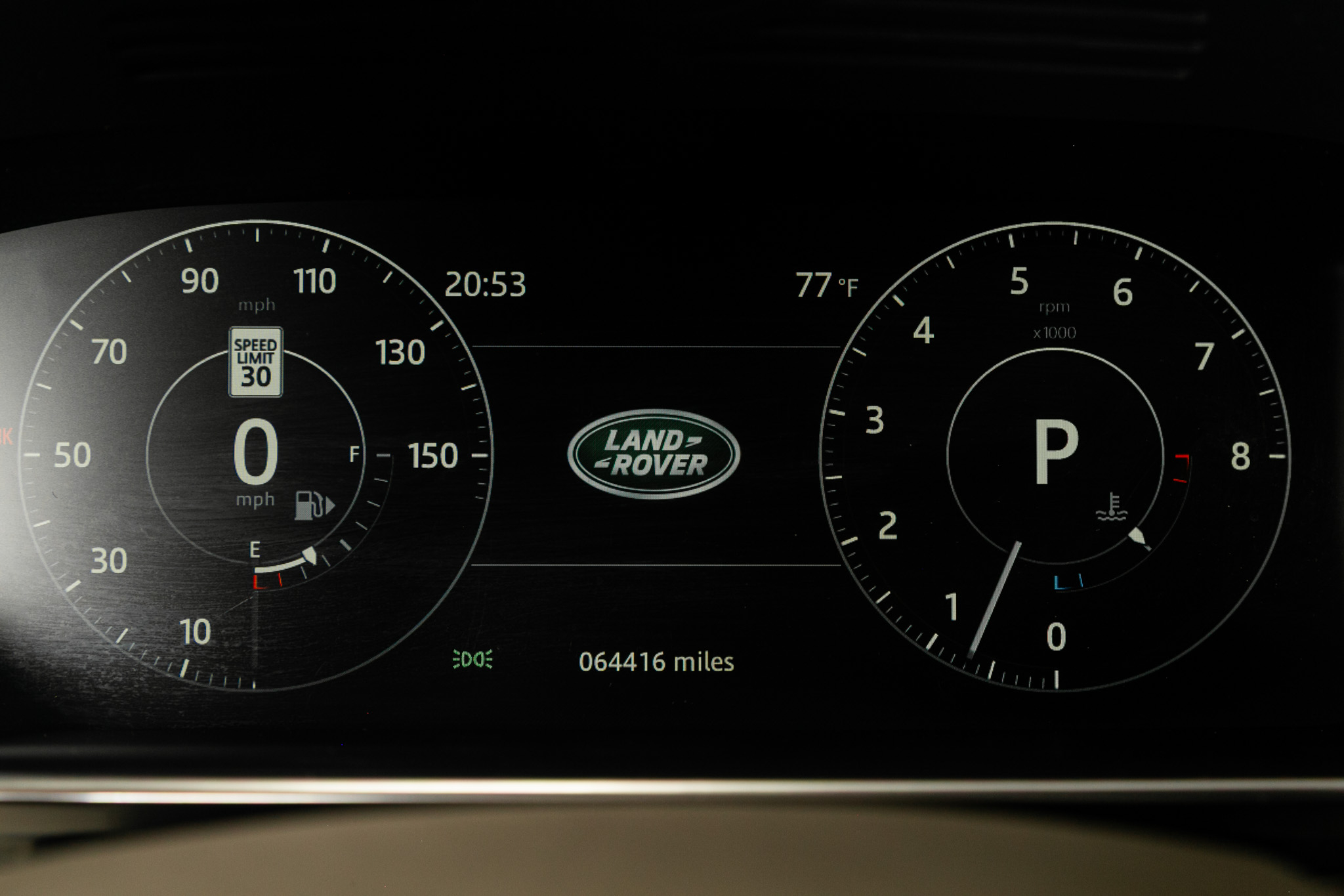 Land Rover Range Rover V6 Supercharged HSE SWB 2017 Land Rover Range Rover V6 Supercharged HSE SWB 2017