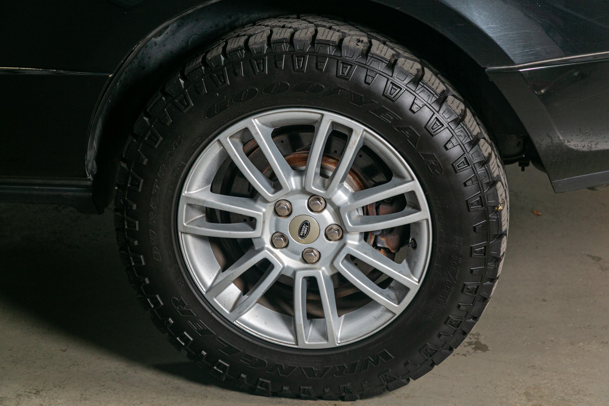 Land Rover Range Rover 4WD 4dr HSE 2011