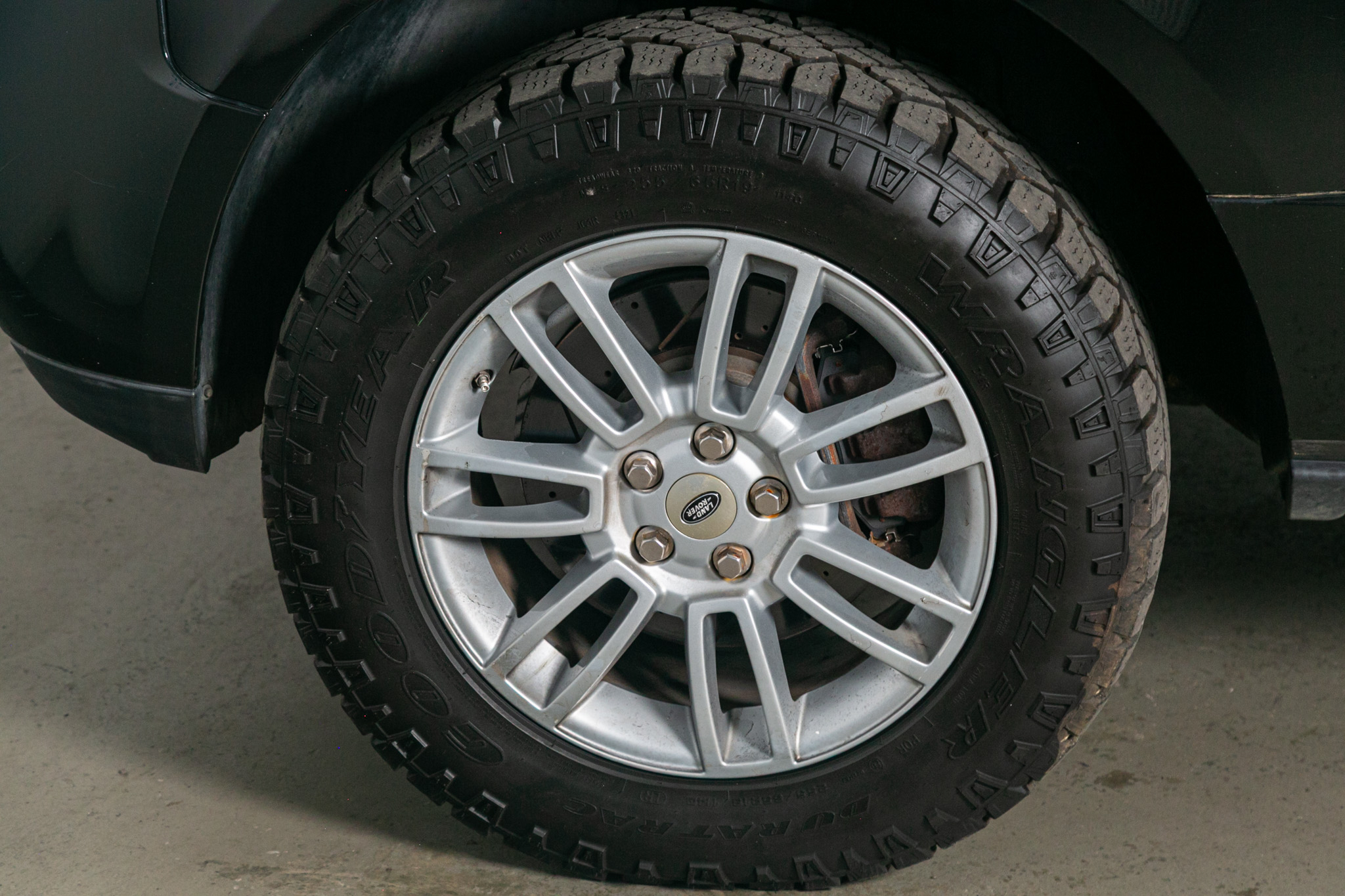 Land Rover Range Rover 4WD 4dr HSE 2011