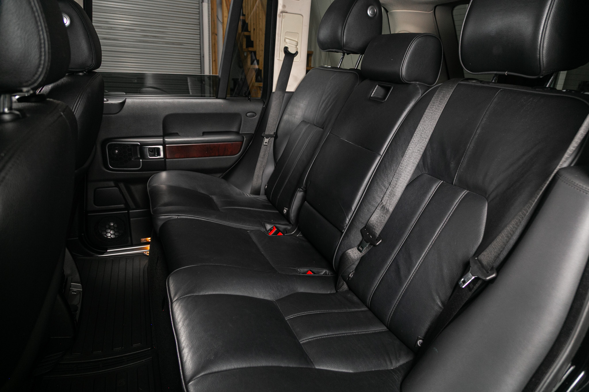 Land Rover Range Rover 4WD 4dr HSE 2011