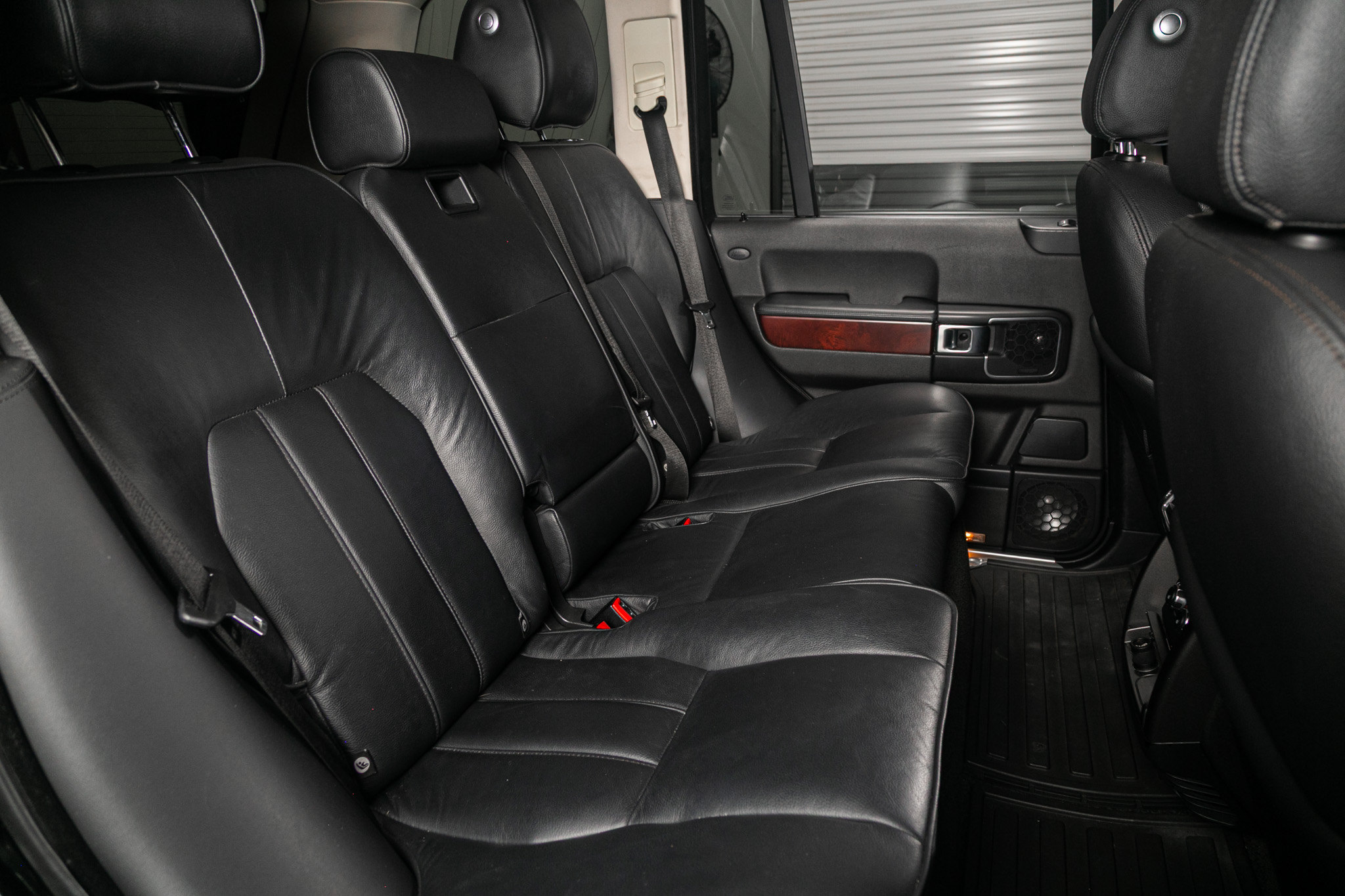 Land Rover Range Rover 4WD 4dr HSE 2011