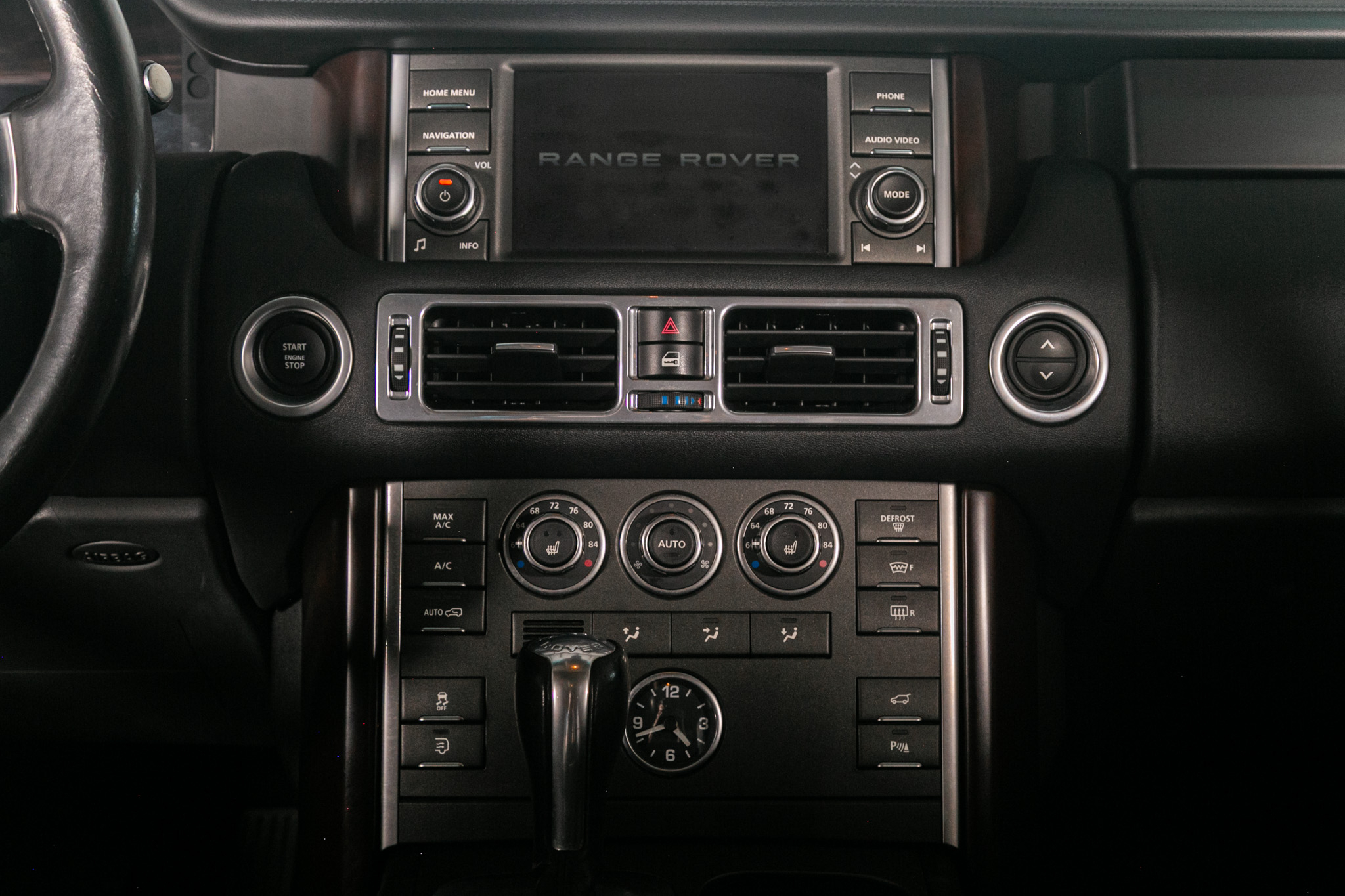 Land Rover Range Rover 4WD 4dr HSE 2011