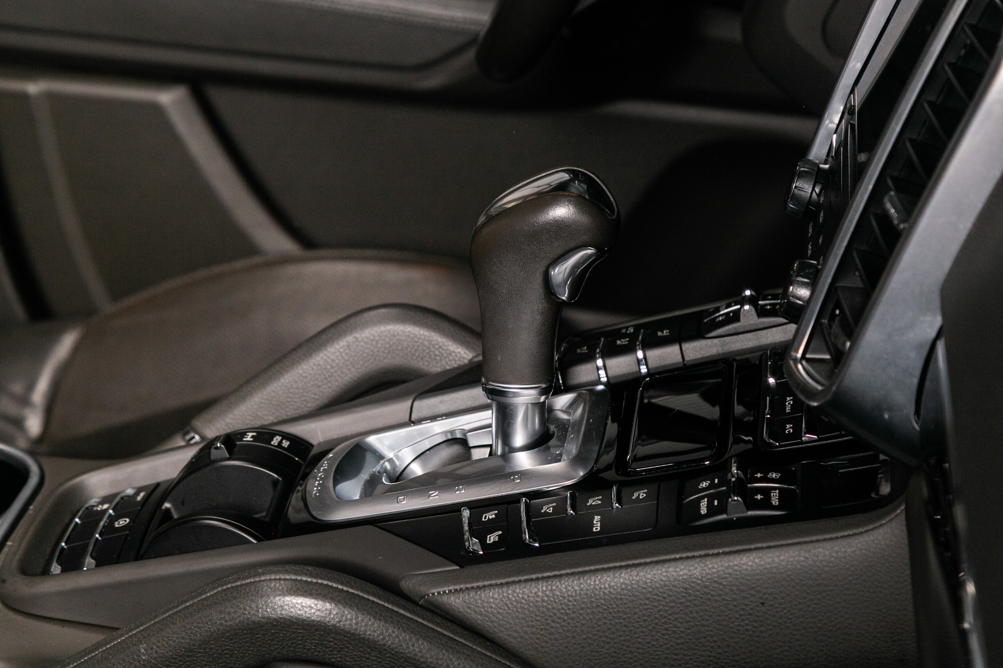 Porsche Cayenne AWD 2017