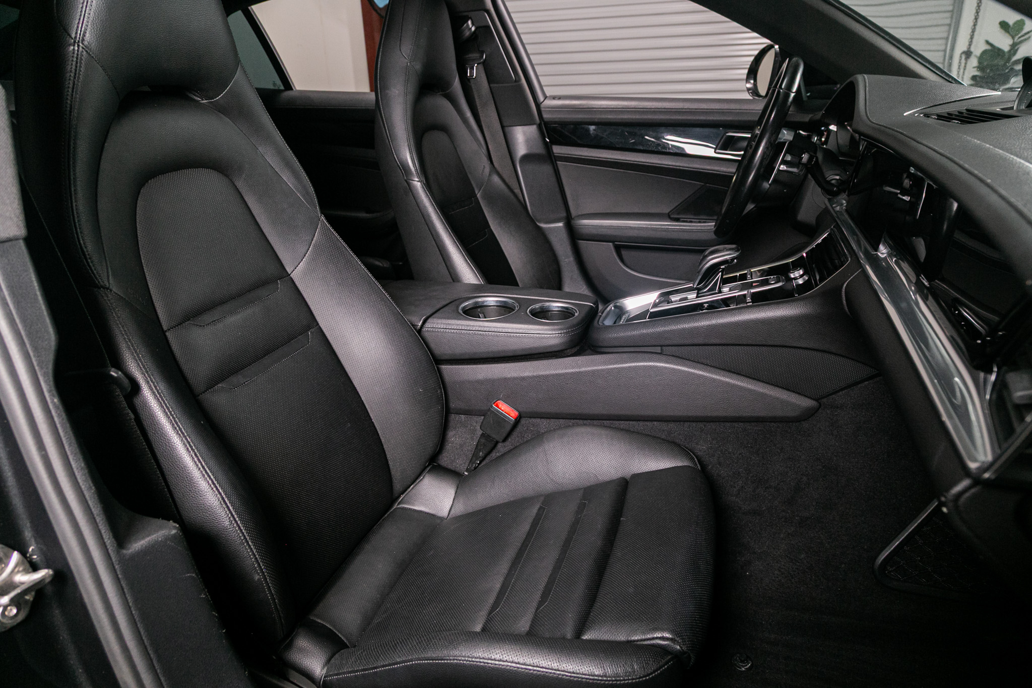 Porsche Panamera 4 2018