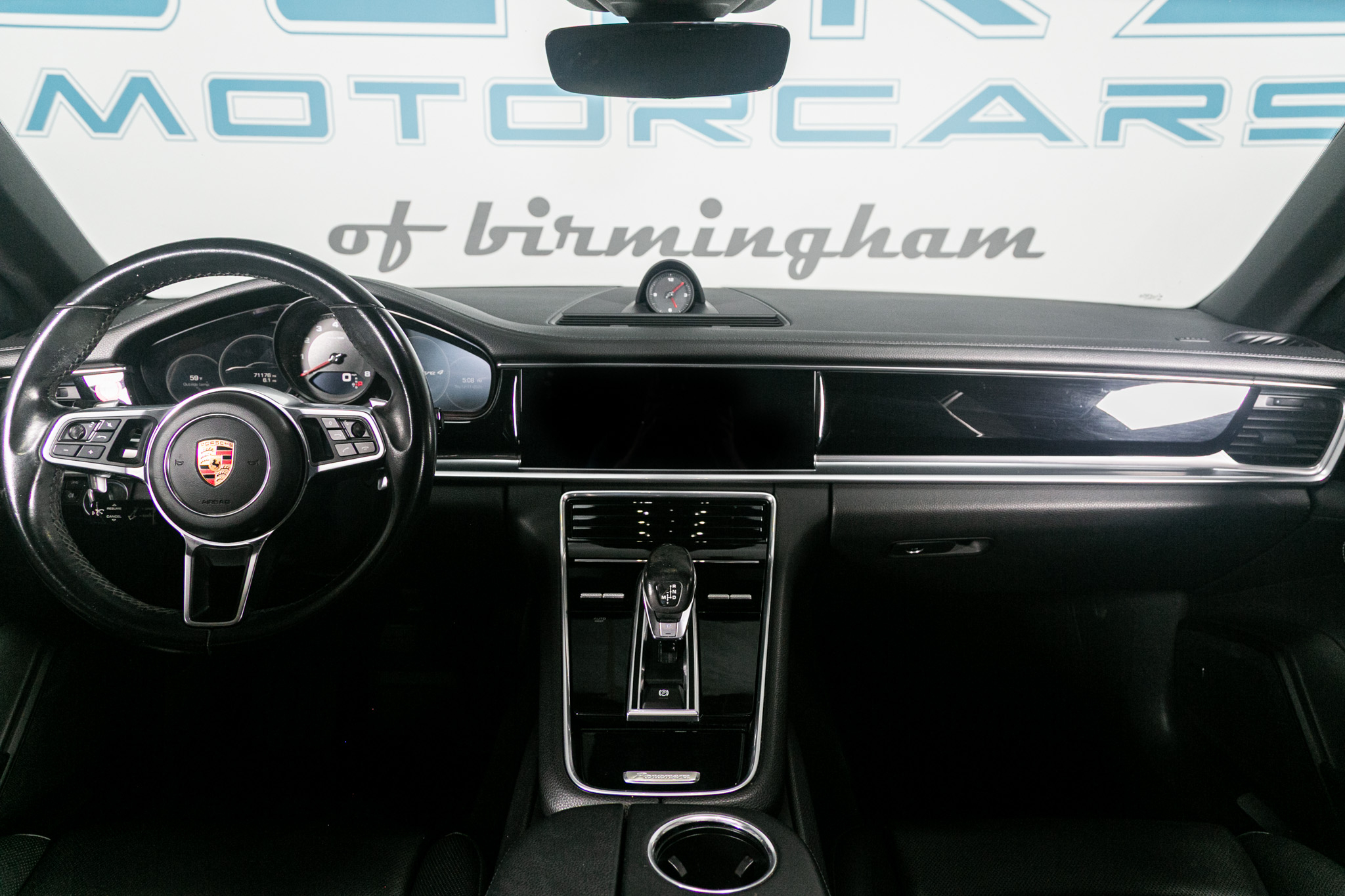 Porsche Panamera 4 2018