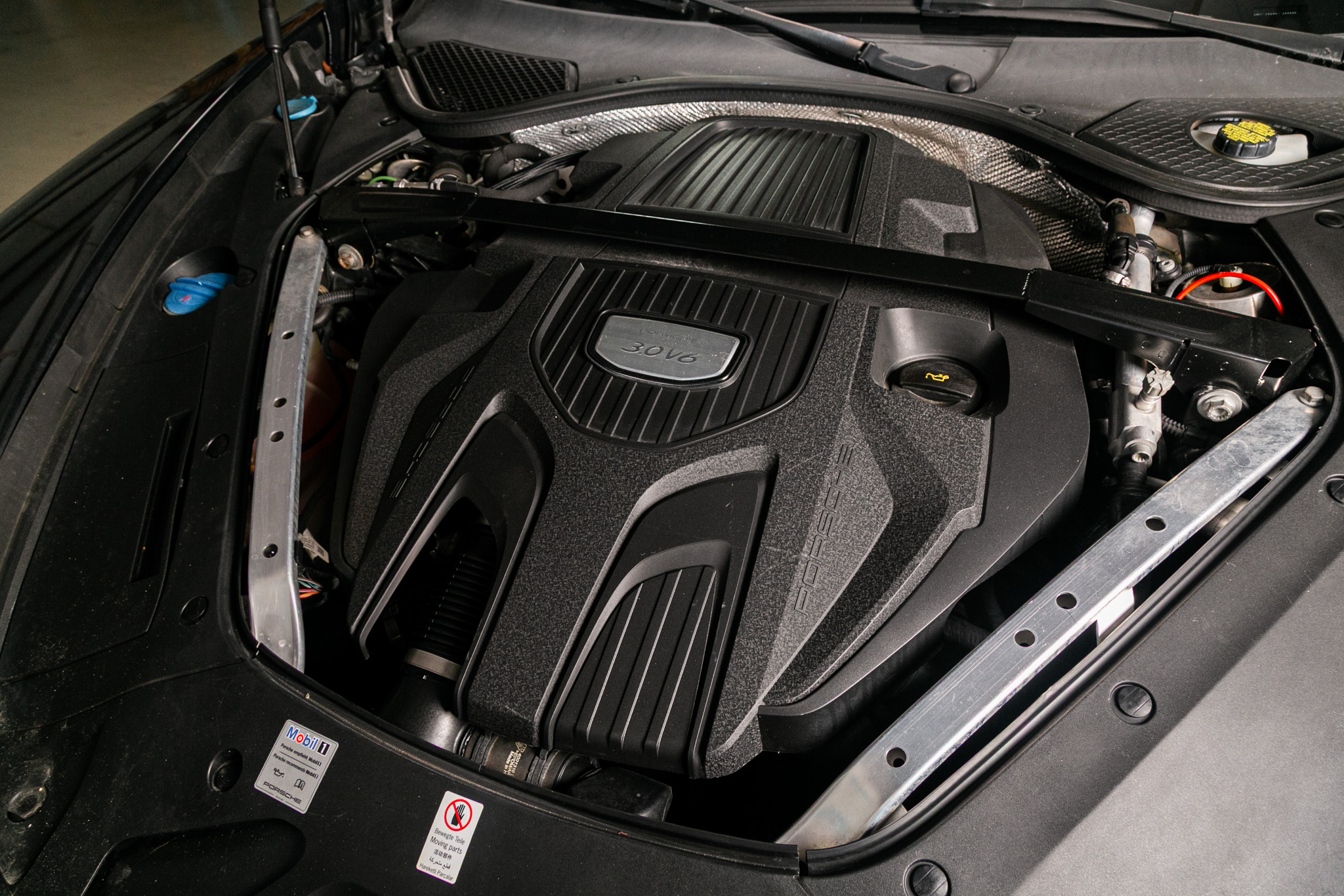 Porsche Panamera 4 2018