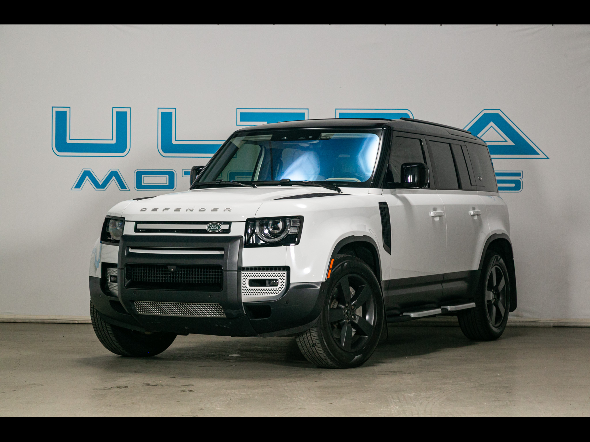 2021 Land Rover Defender 110 SE AWD