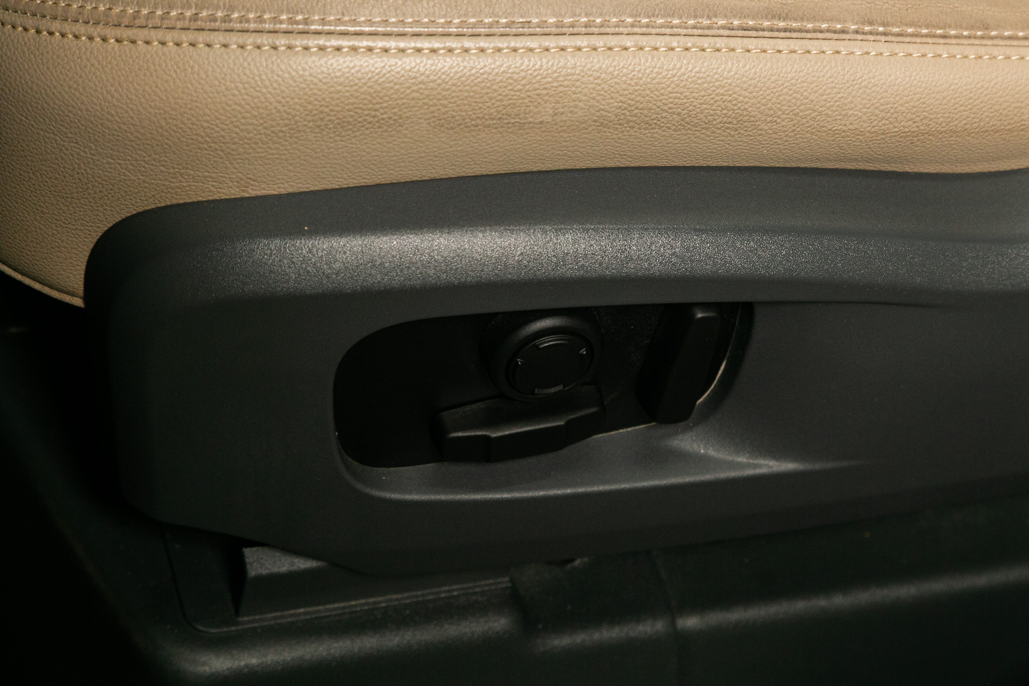 Land Rover Defender 110 SE AWD 2021