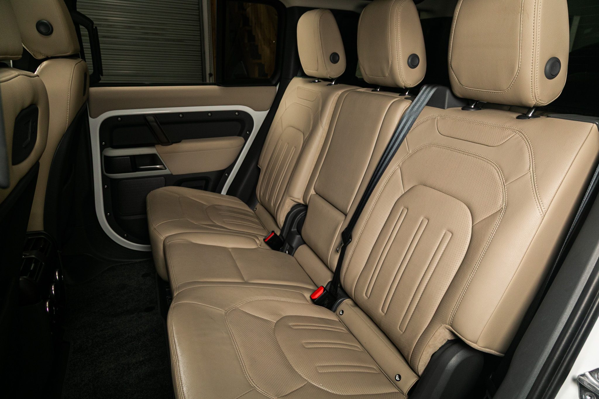 Land Rover Defender 110 SE AWD 2021