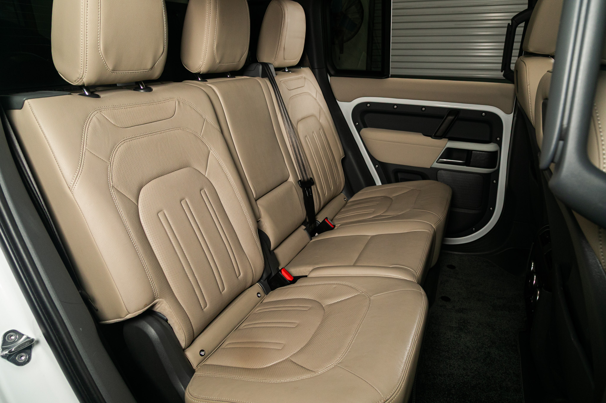 Land Rover Defender 110 SE AWD 2021