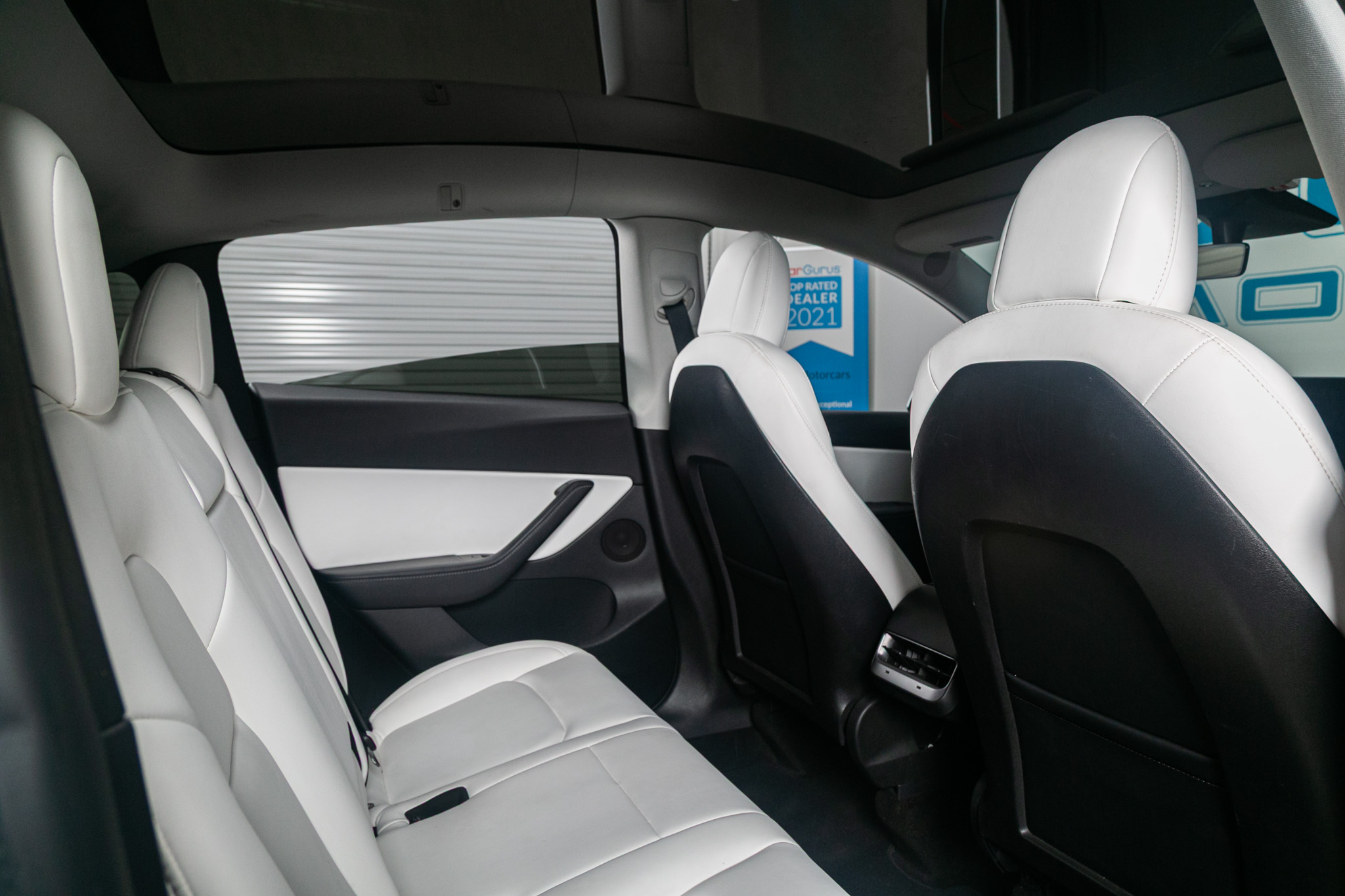 Tesla Model Y Performance AWD 2021