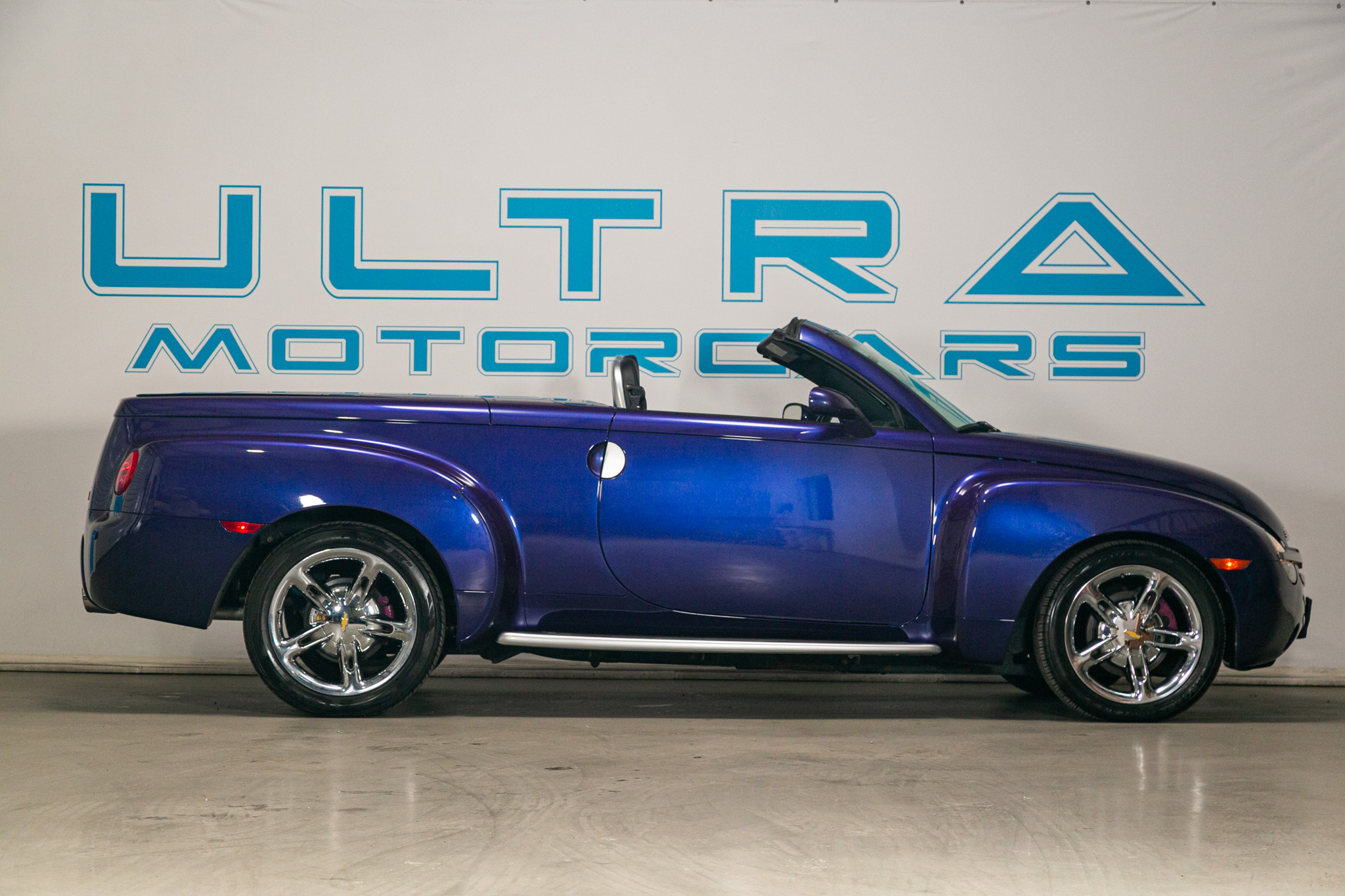Chevrolet SSR Reg Cab 116.0" WB LS 2004