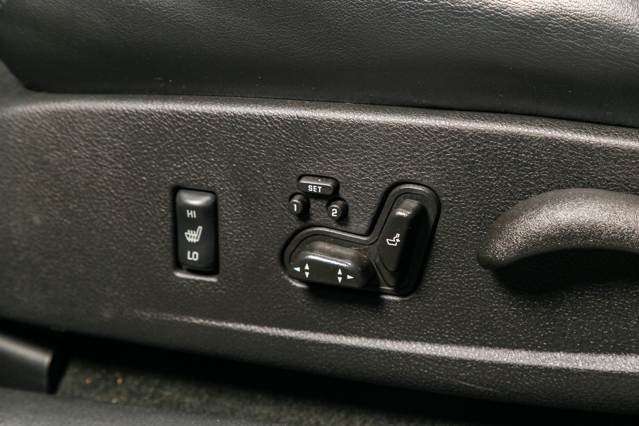 Chevrolet SSR Reg Cab 116.0" WB LS 2004