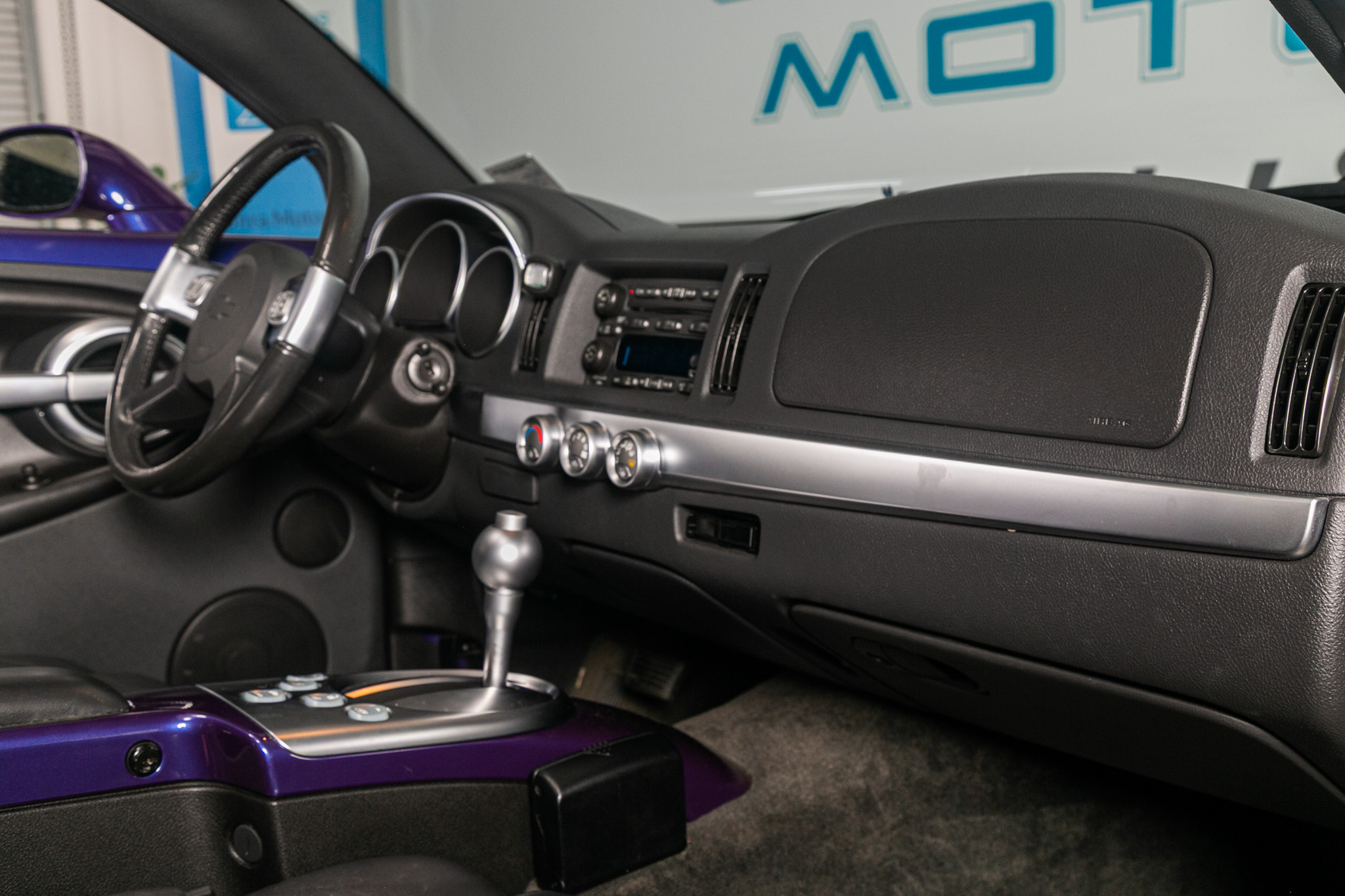 Chevrolet SSR Reg Cab 116.0" WB LS 2004