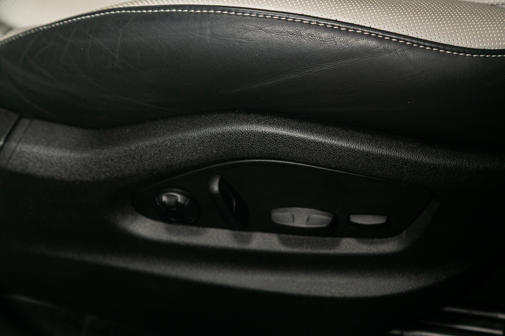 Porsche Cayenne S Coupe AWD 2024