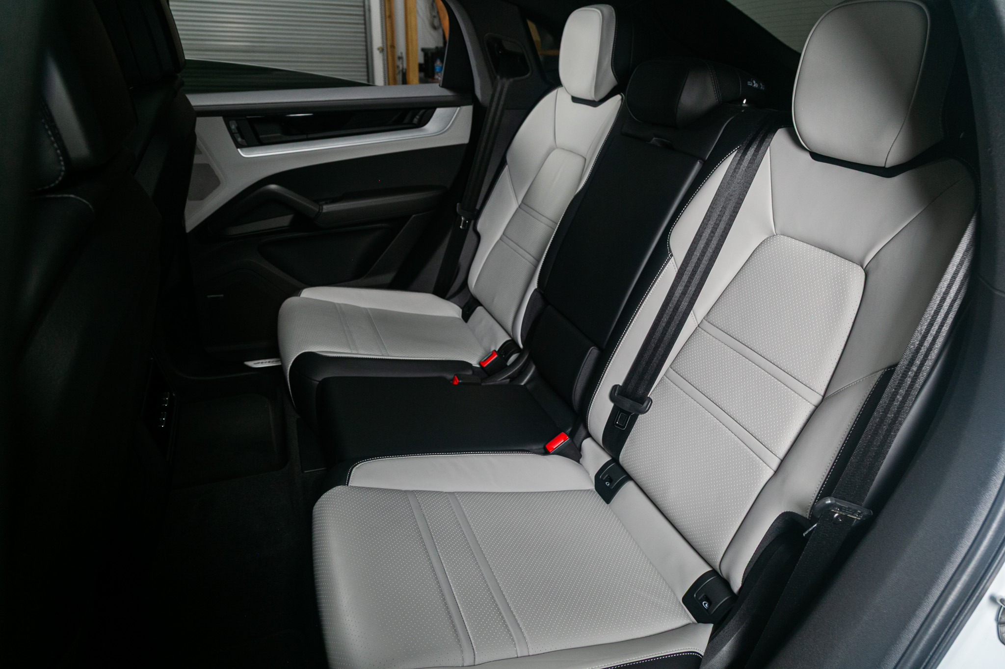 Porsche Cayenne S Coupe AWD 2024