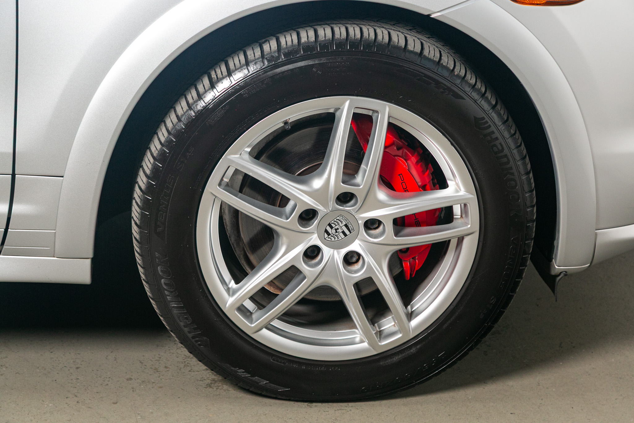 Porsche Cayenne AWD 4dr Tiptronic 2012