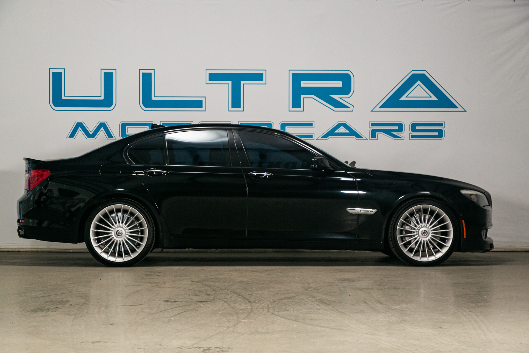 BMW 7 Series ALPINA B7 xDrive Sedan 2012