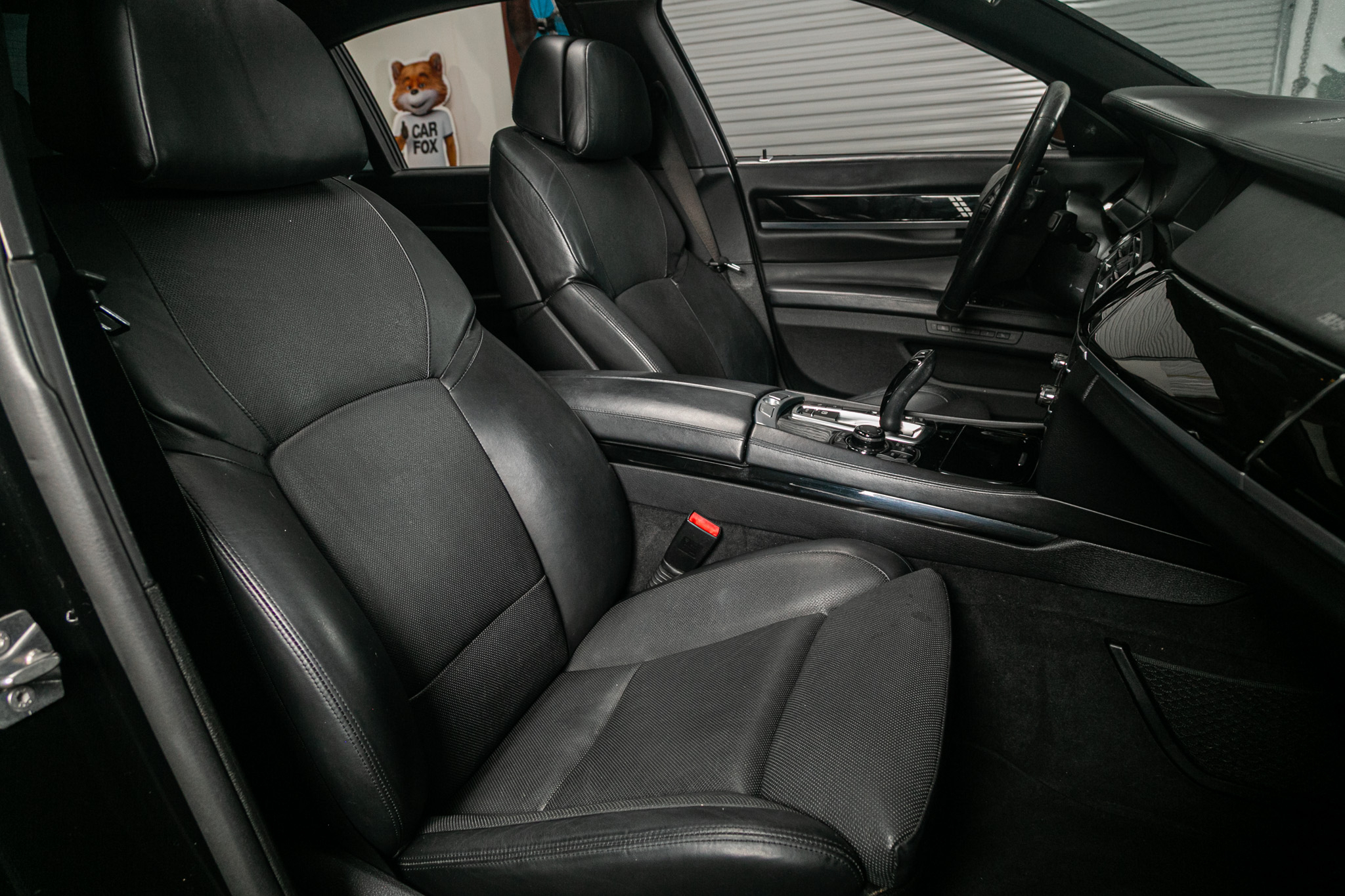 BMW 7 Series ALPINA B7 xDrive Sedan 2012