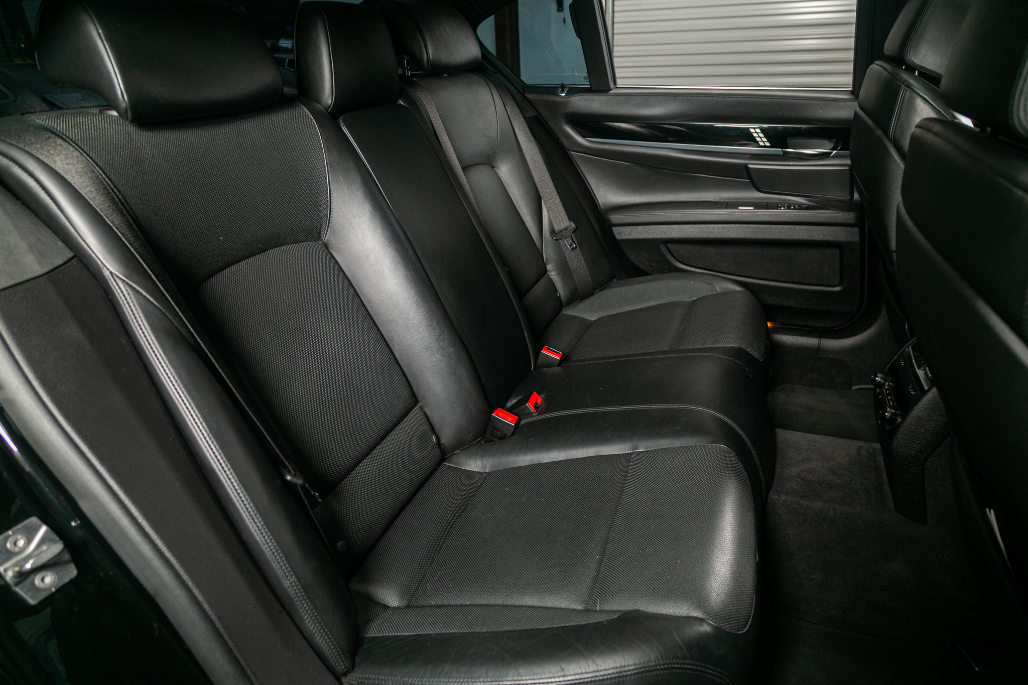 BMW 7 Series ALPINA B7 xDrive Sedan 2012